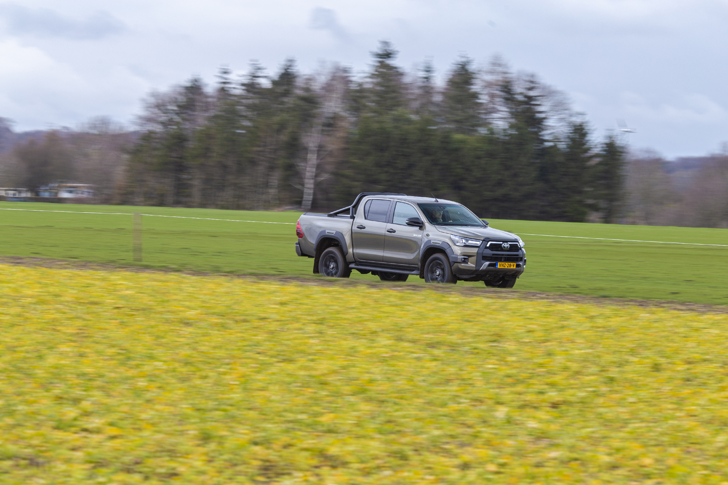 Eerste review Toyota Hilux Double Cab: hoe de oermens in je ontwaakt