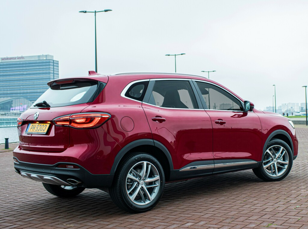 Elektrische MG ZS EV krijgt grotere broer: de plug-in hybride MG EHS