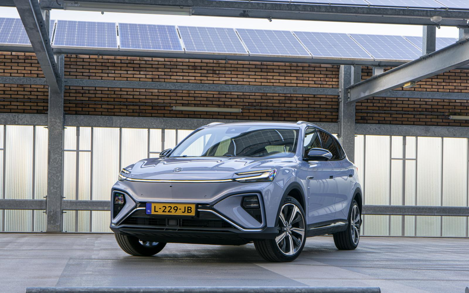 COLUMN - Autoindustrie is verliefd op China en dat is levensgevaarlijk