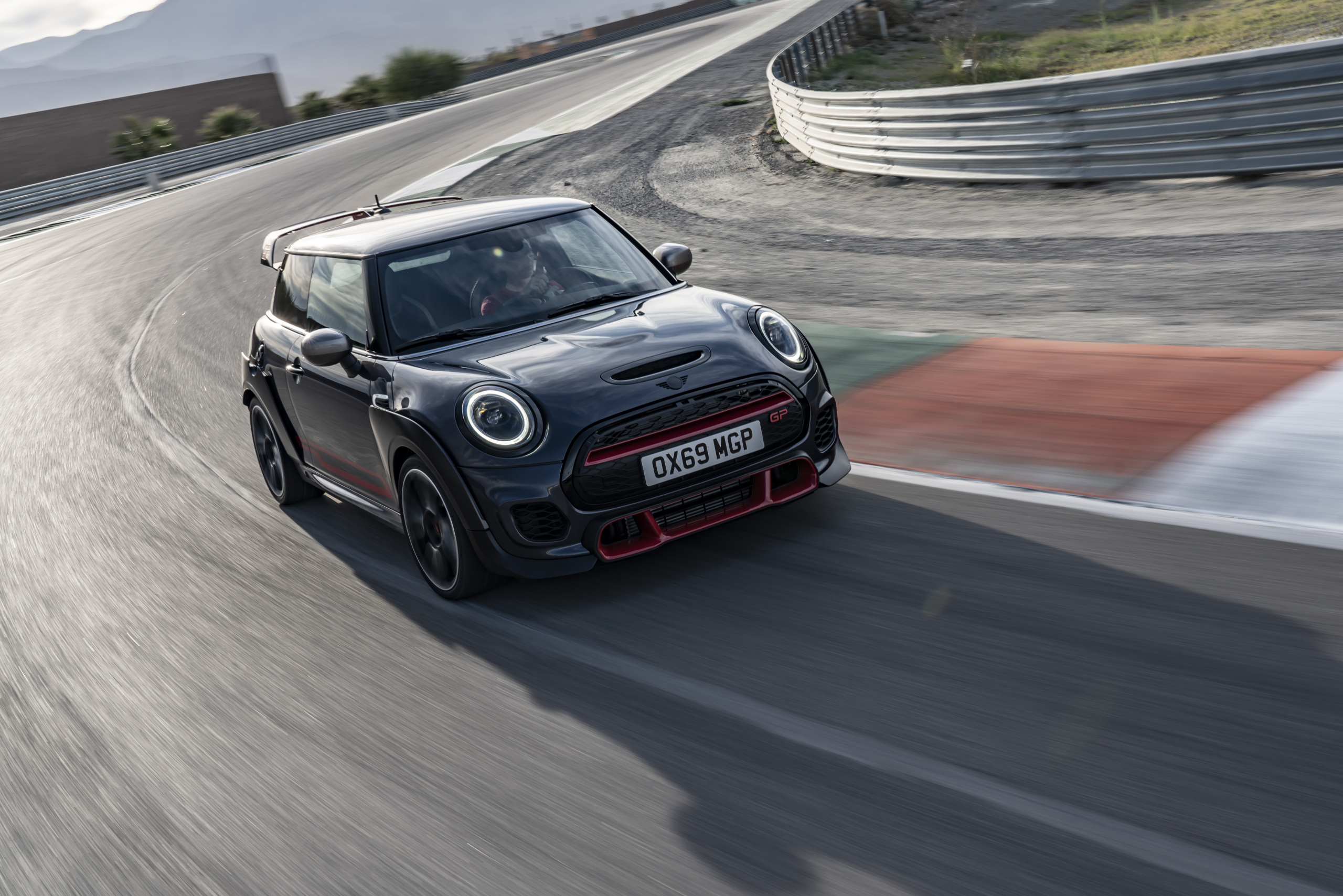 Mini John Cooper Works GP heeft geen achterbank