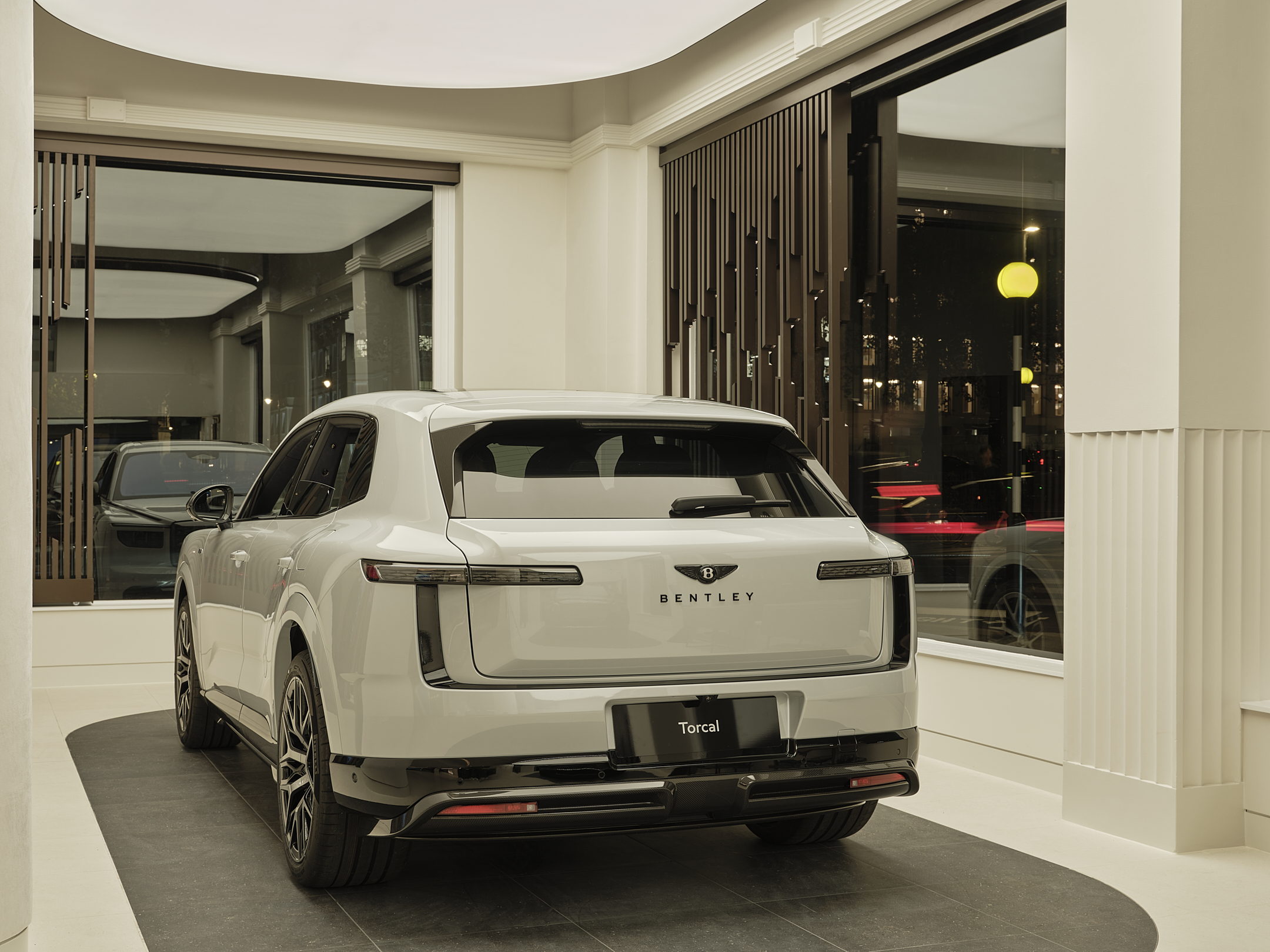 Wordt de sterkste Bentley ook de goedkoopste?