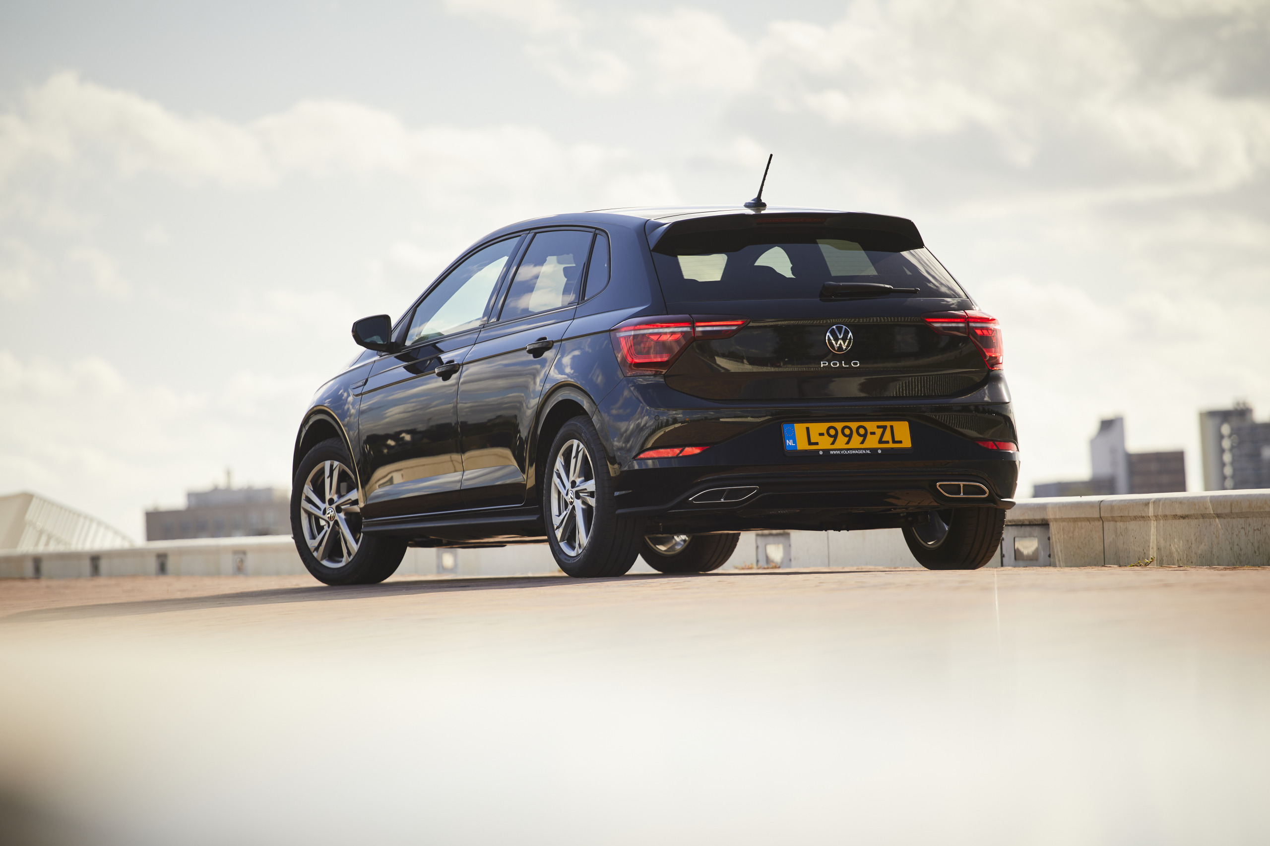 deur buffet reputatie Eerste review nieuwe Volkswagen Polo (2021): iedereen aan de adaptieve  cruise control - AutoReview.nl
