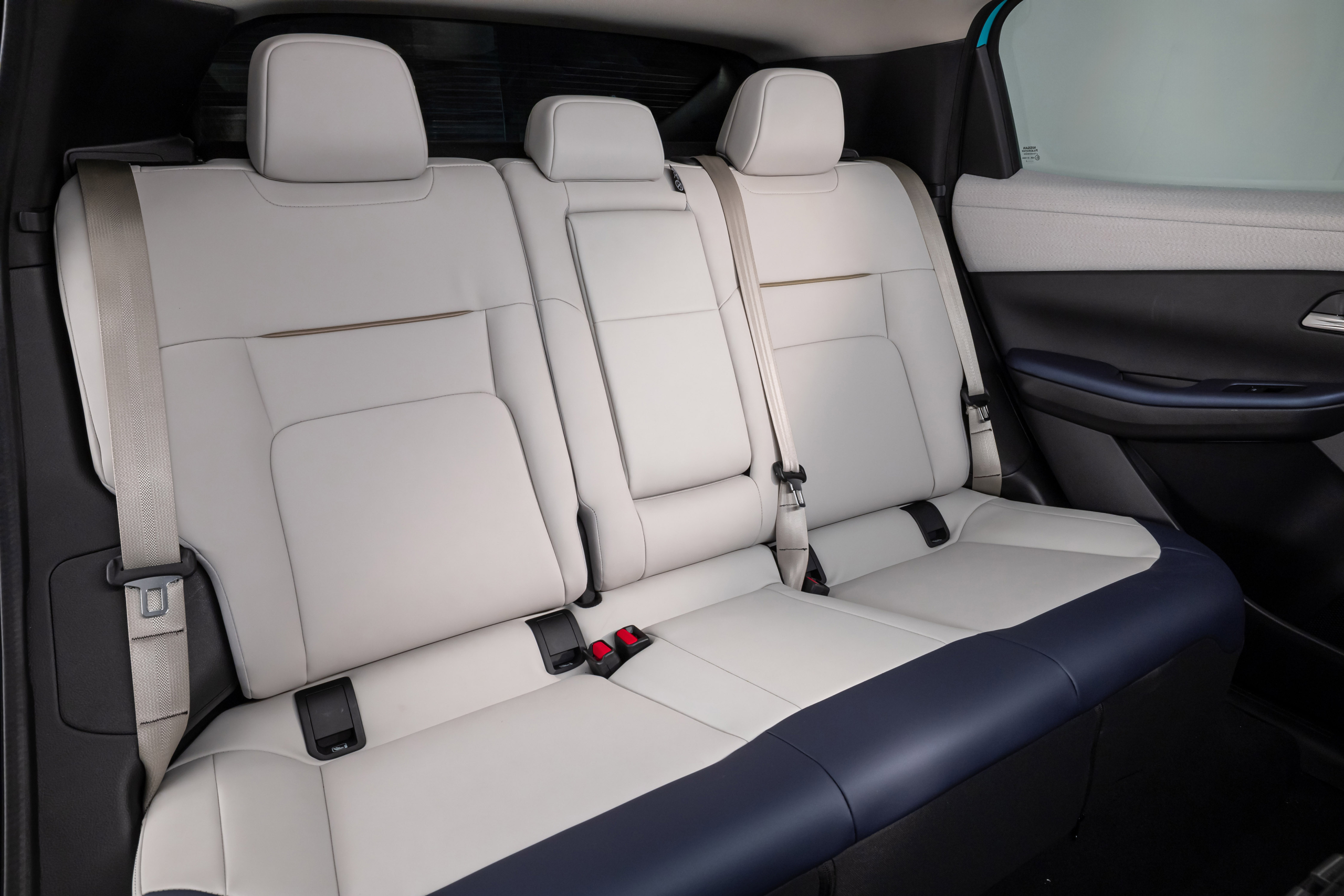 Nissan LEAF (2026) -