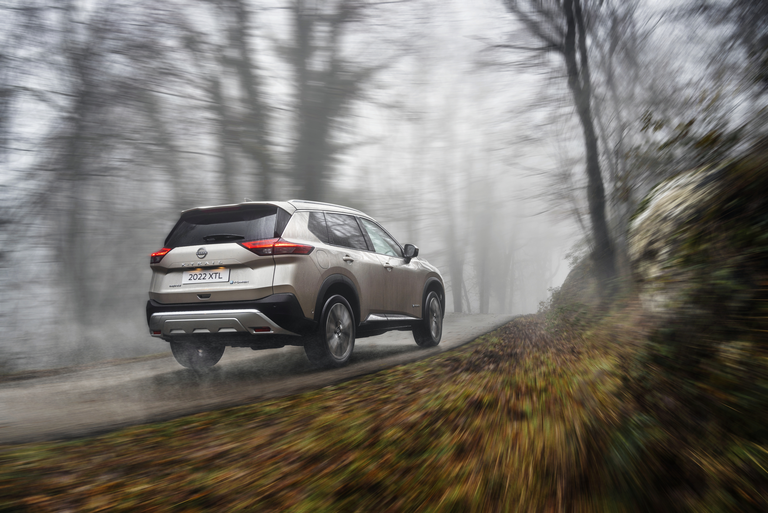 Nieuwe Nissan X-Trail (2022) rijdt elektrisch, maar drinkt benzine