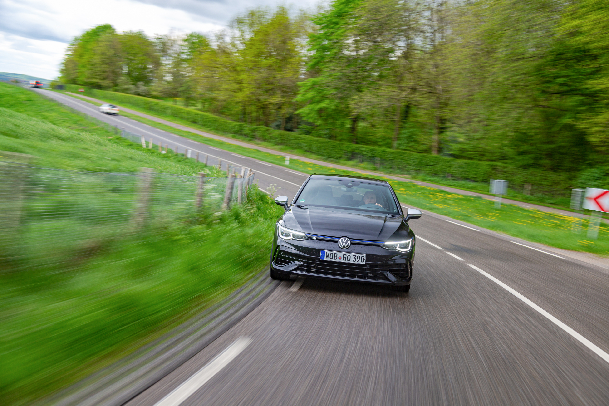 Test Volkswagen Golf R - Hoera, de R is weer in de Golf!