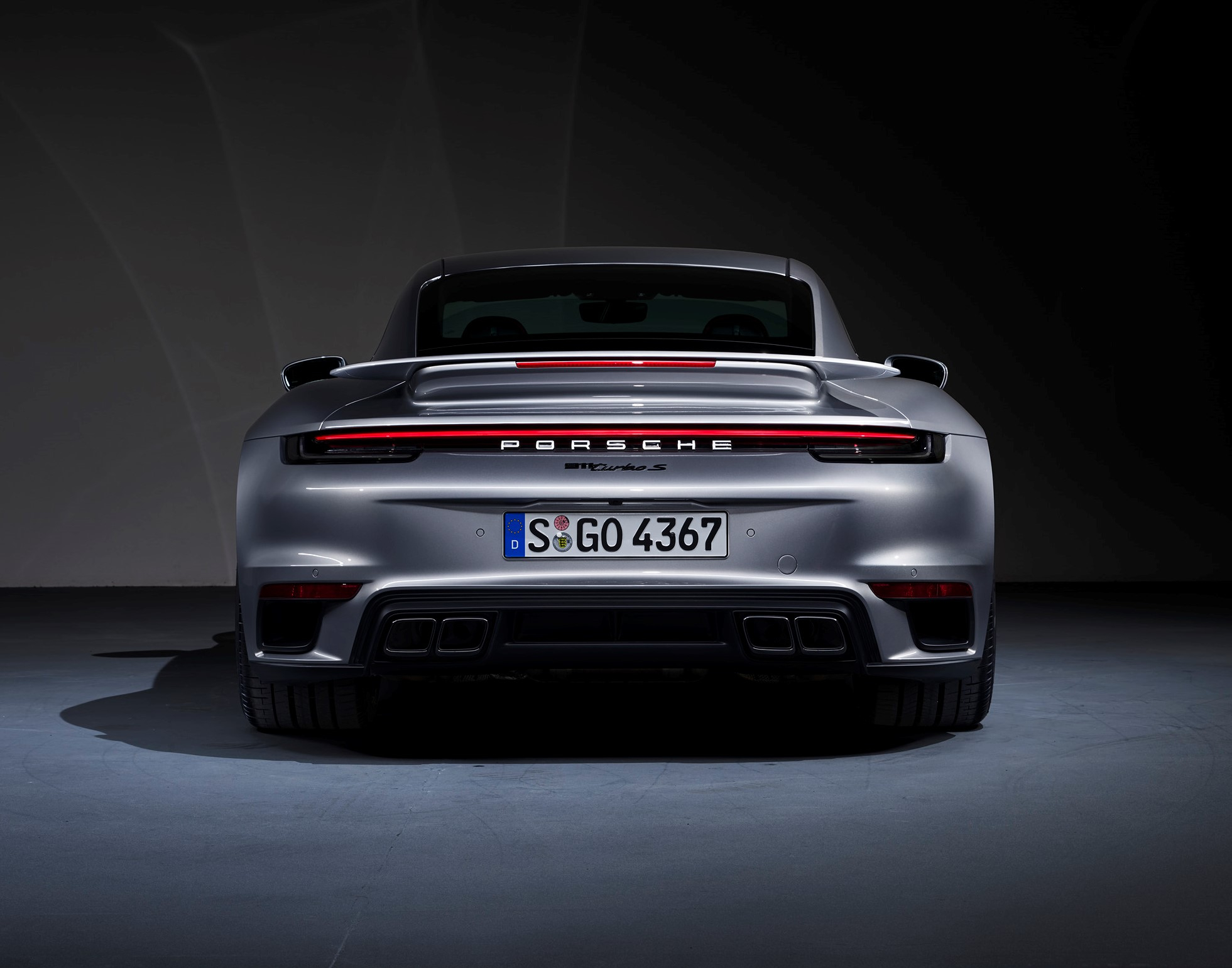 De Porsche 911 Turbo S heeft een dikke kont