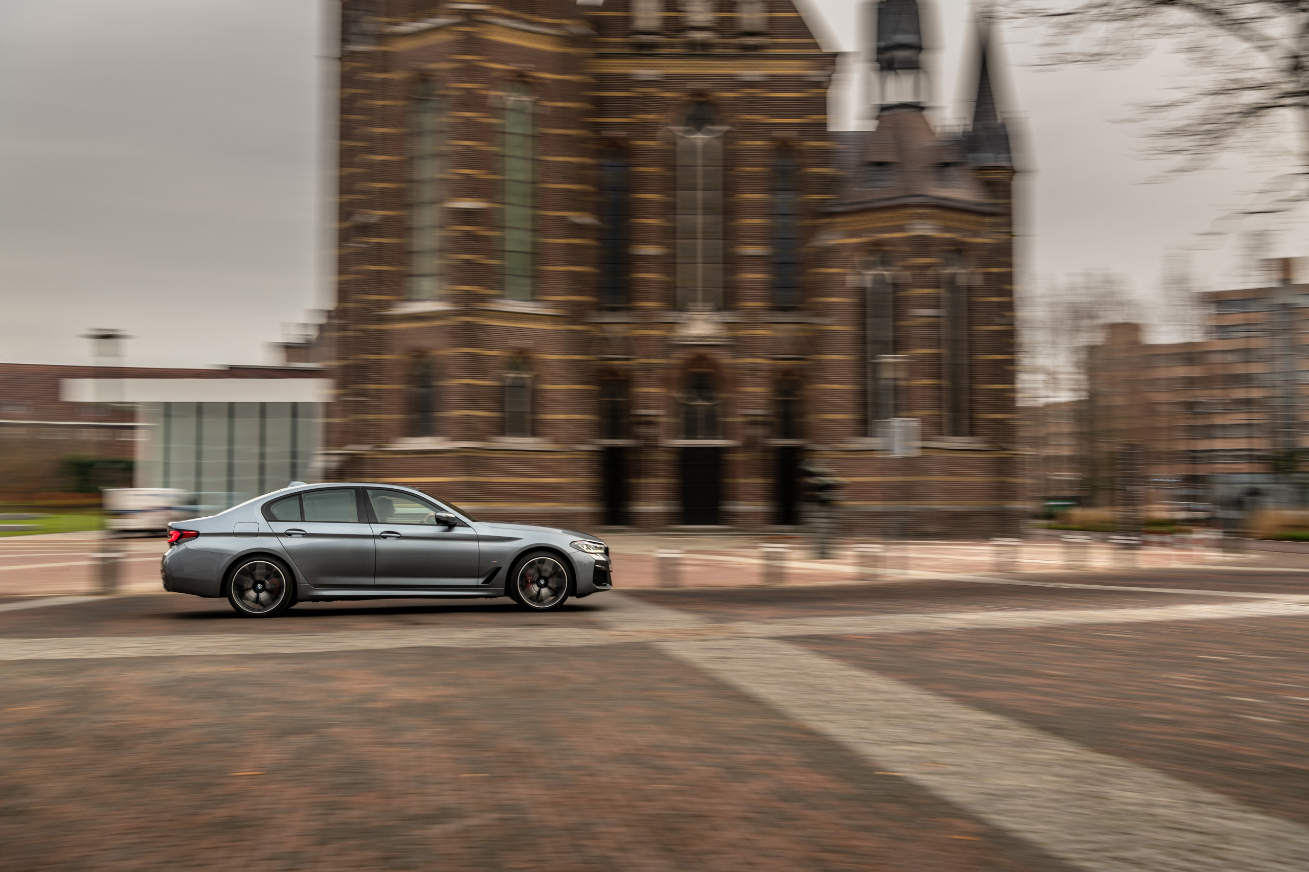 In deze Nederlandse steden gaat jouw BMW automatisch elektrisch rijden