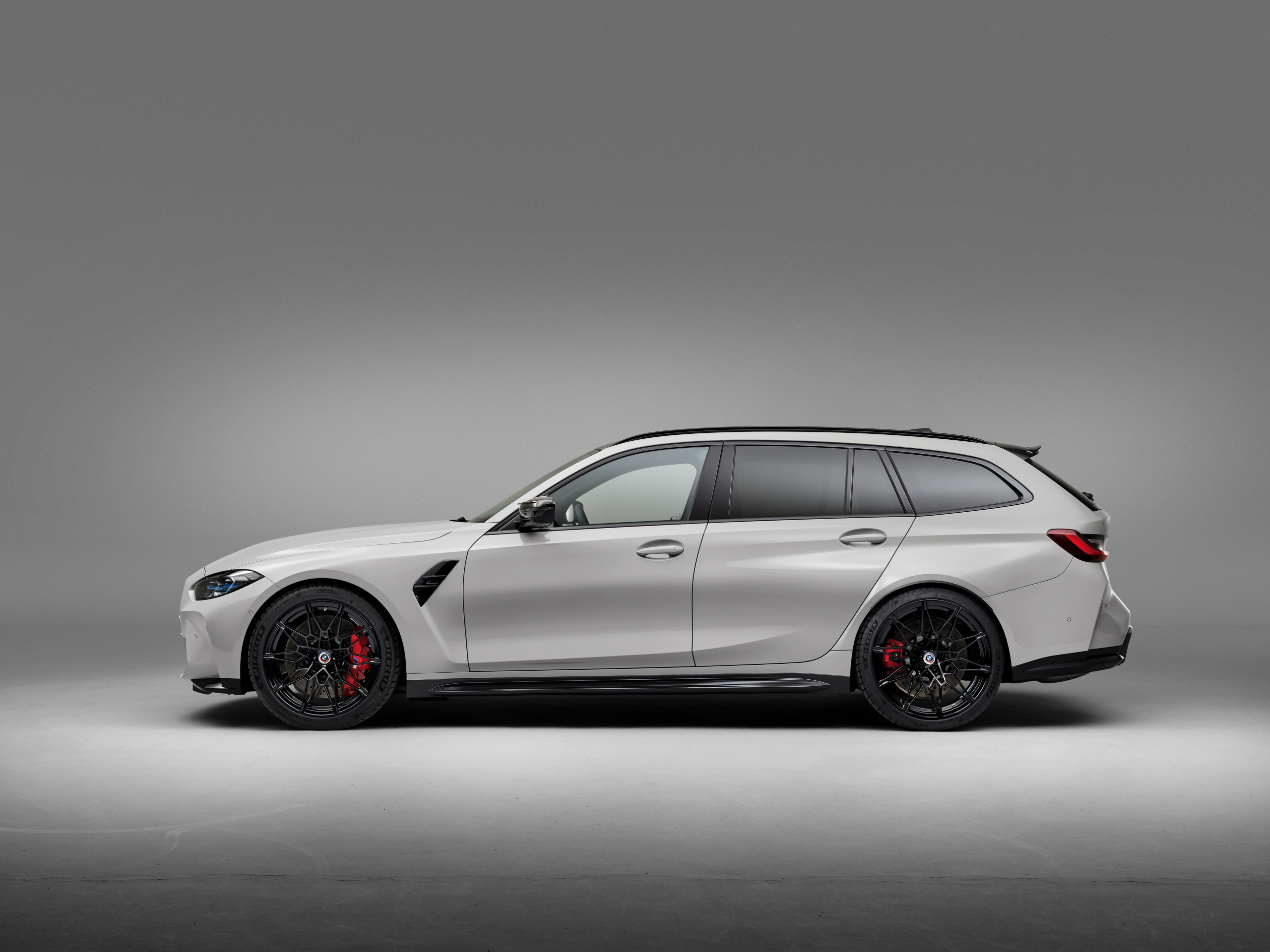 Och, wat zal je hond een hekel krijgen aan deze BMW M3 Touring!