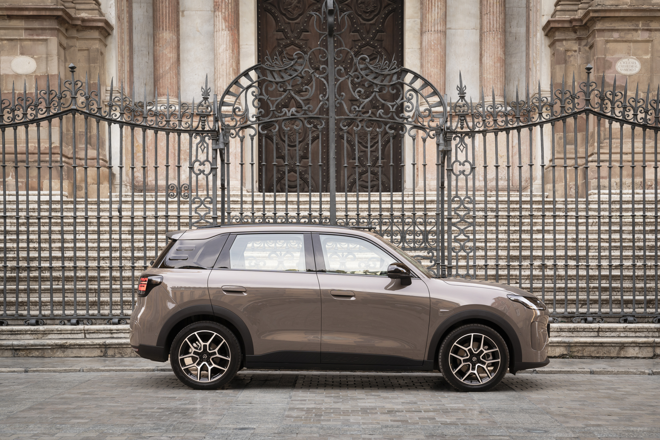 Review: deze goedkope elektrische SUV heeft veel verrassingen in huis, maar niet alleen leuke