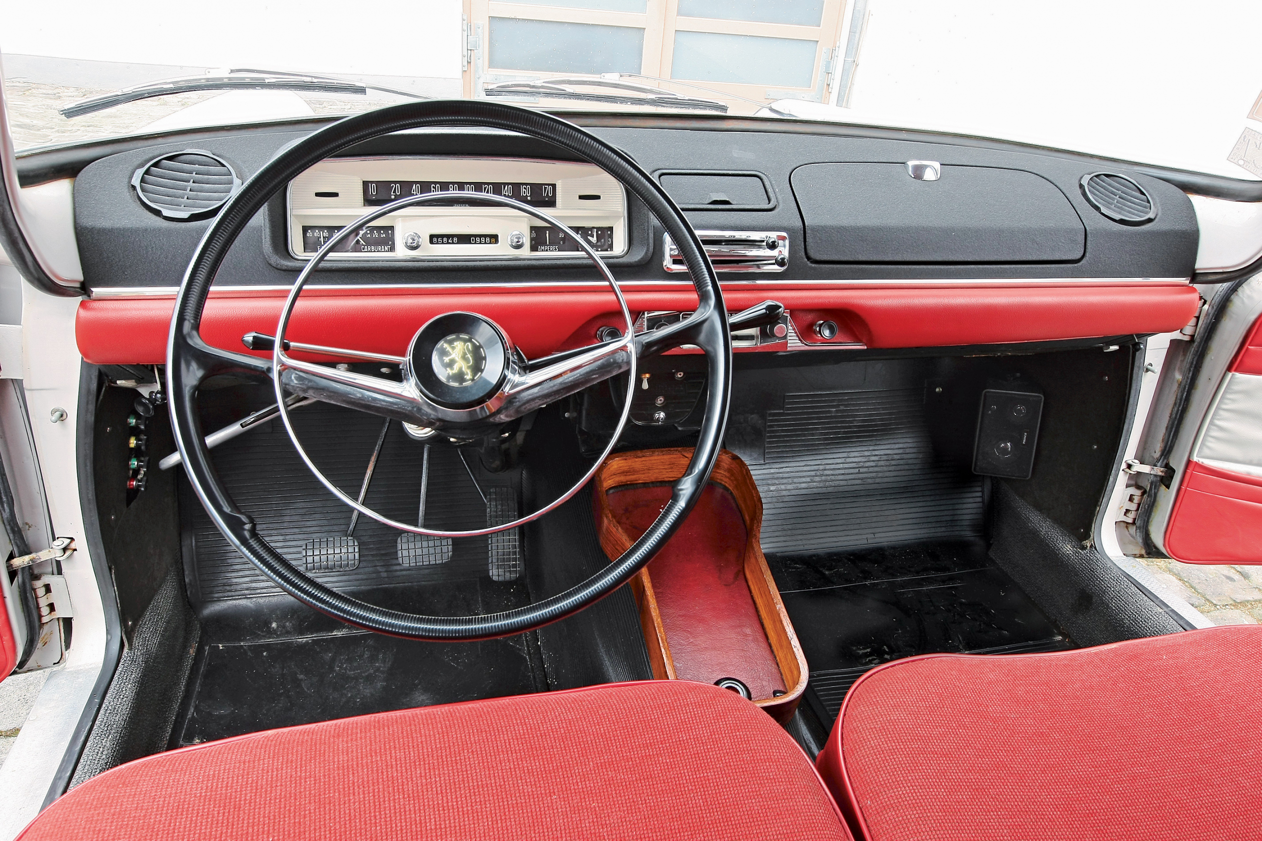 De Peugeot 404 Familiale is een vriend van de familie