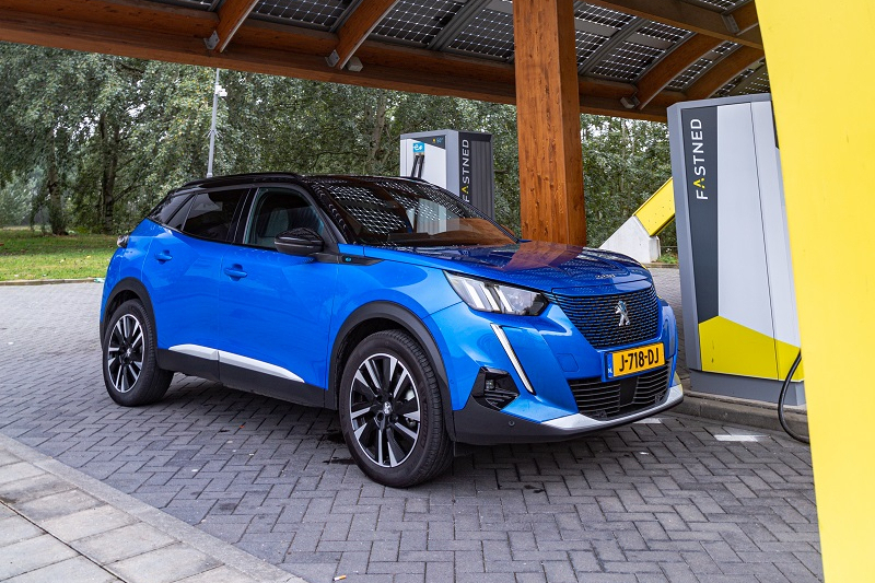 Elektrische Peugeot e-208 nu goedkoper dan gewone Peugeot 208