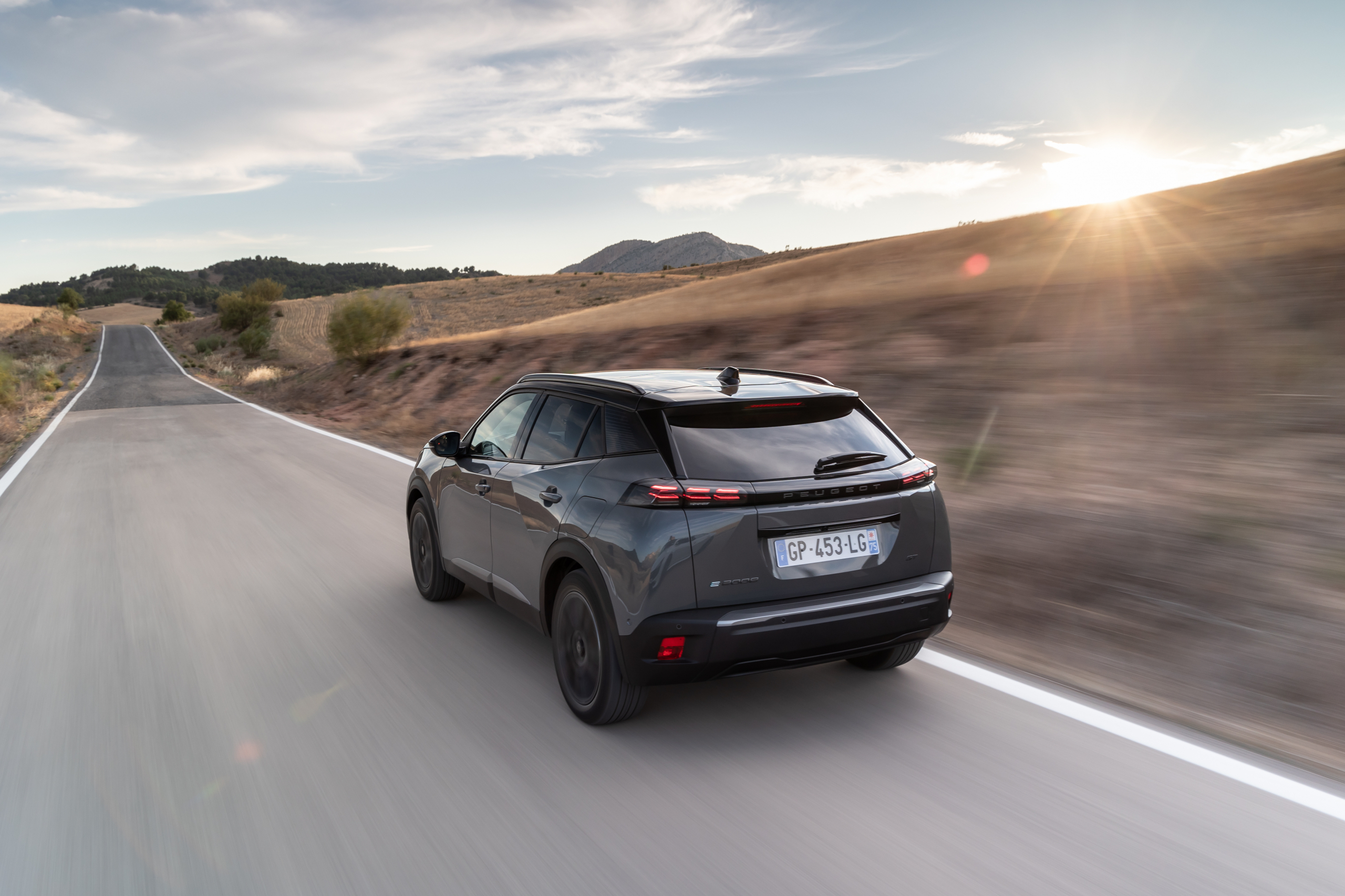 Deze populaire SUV met hybridetechniek is plotseling spotgoedkoop