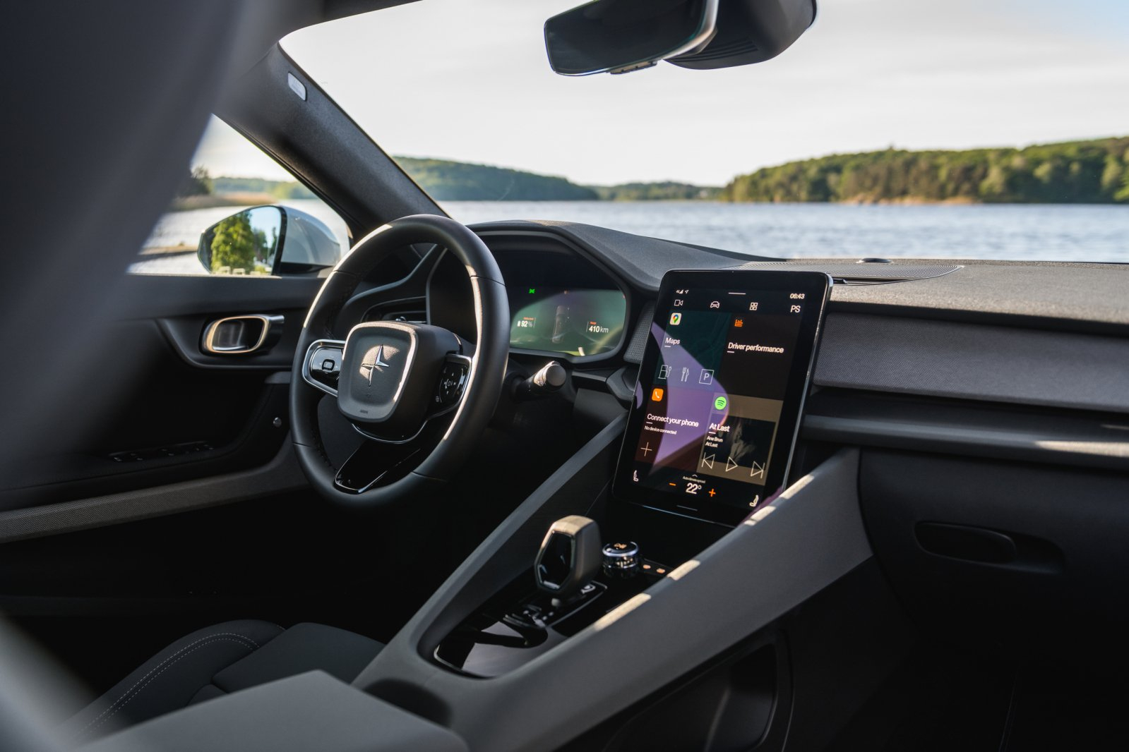 Test met de Polestar 2 … door de winnaar van de Auto Review-lezersactie