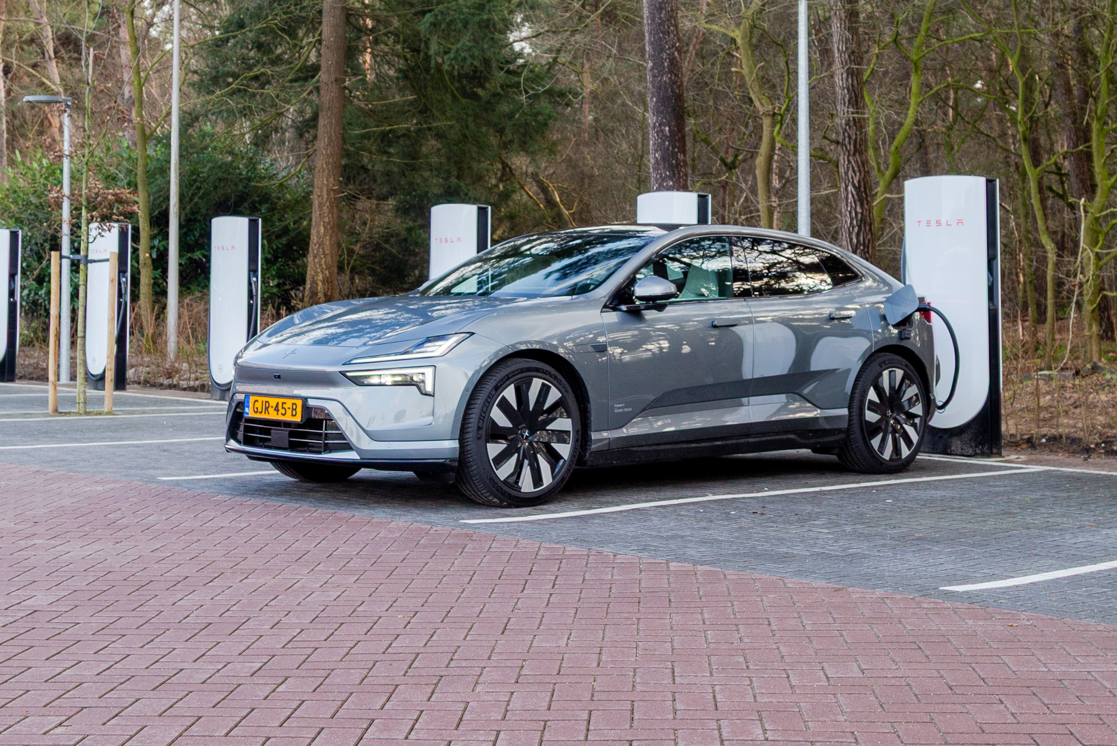 3 voordelen en 3 nadelen van de Polestar 4