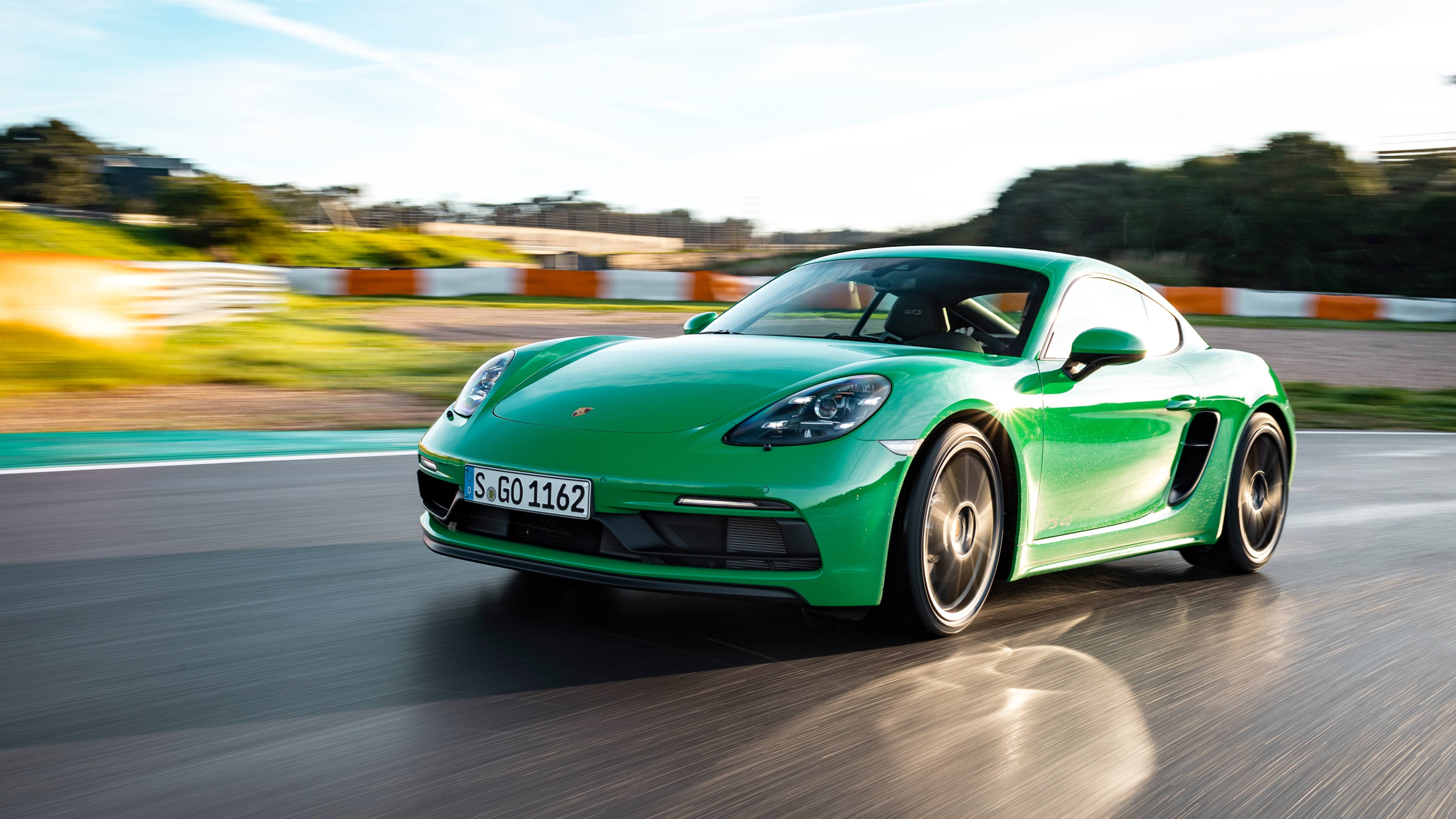 Hoe de EU jou anderhalve ton meer laat betalen voor een Porsche 718 Cayman