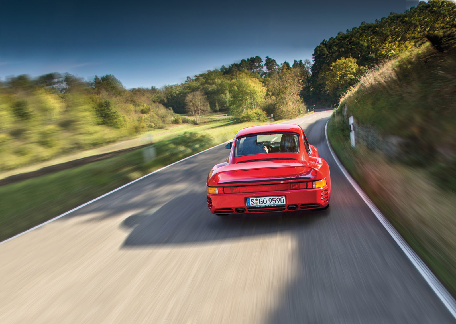 Waarom de roemruchte Porsche 959 zijn tijd zo ver vooruit was