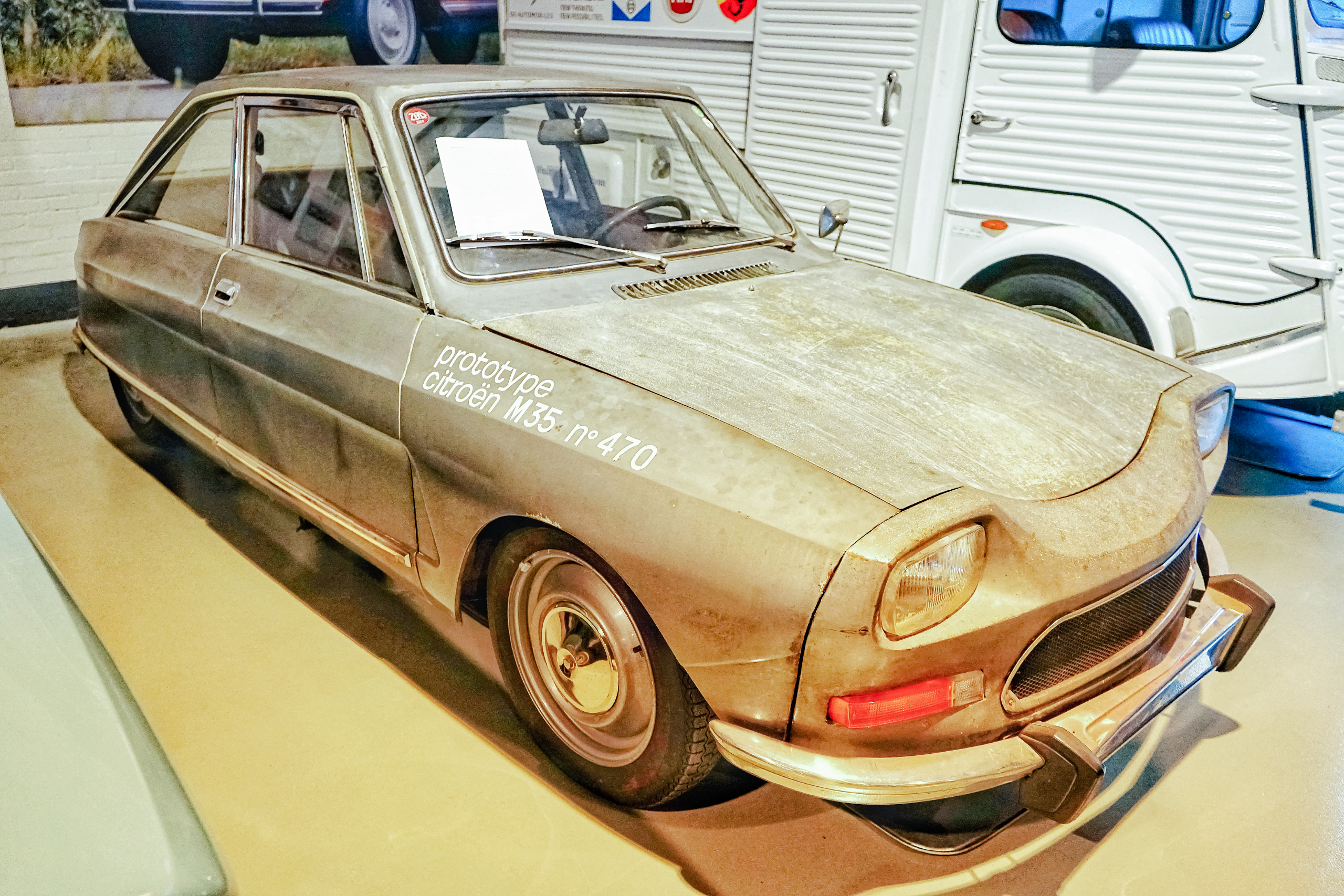 Weekendtip: uren naar auto's gluren in Buren