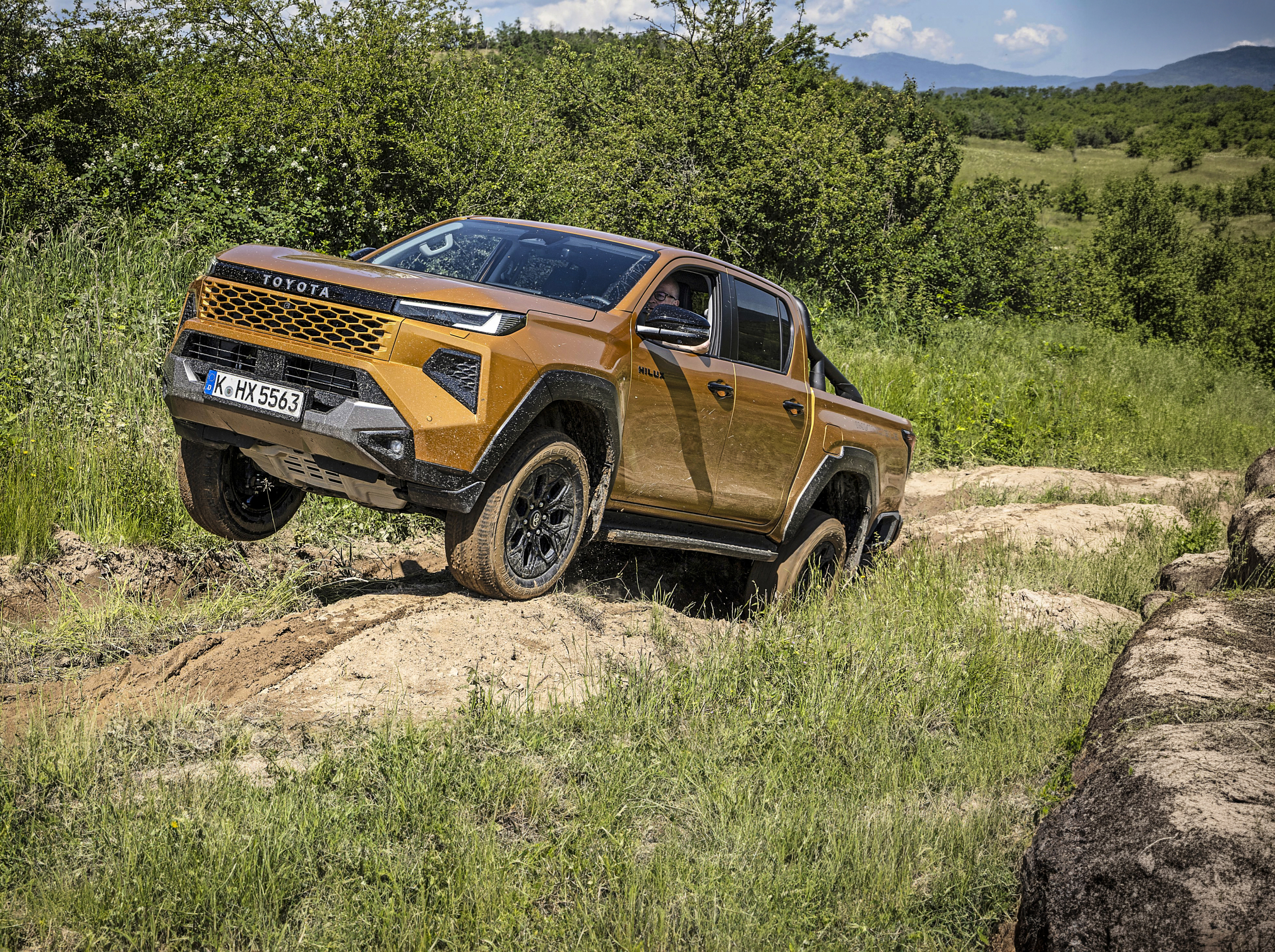 TEST: nieuwe Toyota Hilux is in alles beter geworden, maar één hardnekkig probleem blijft