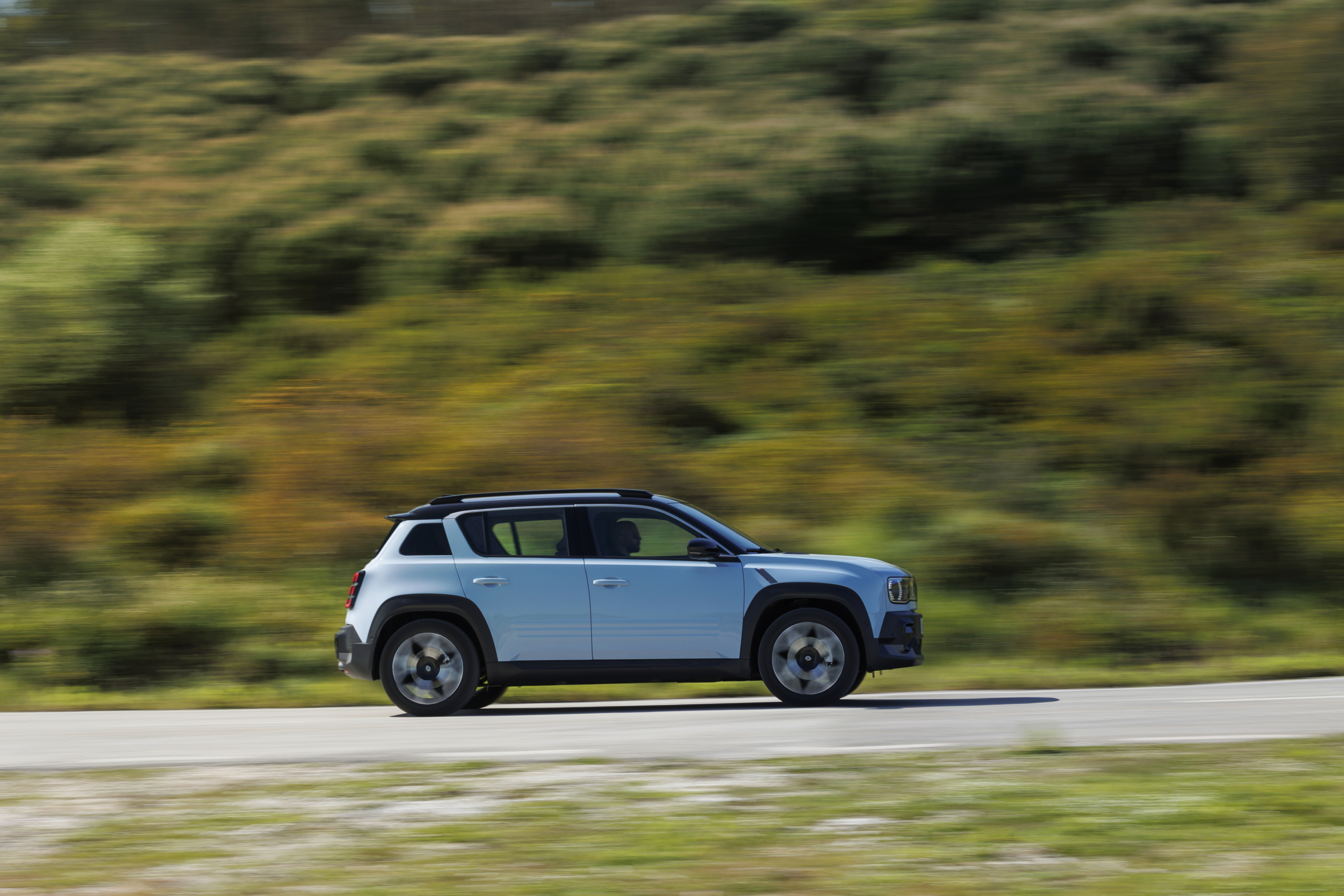 Renault 4 (2025) review: zo vertrouwd en toch is alles anders