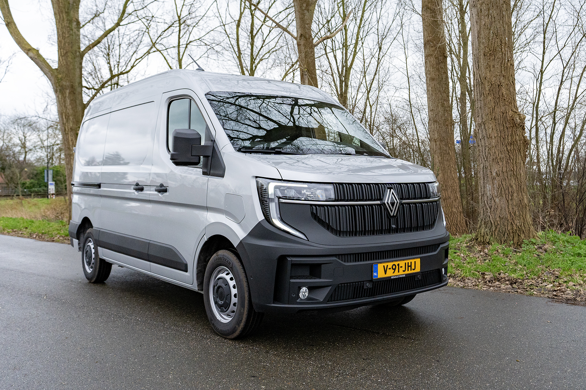 Test Renault Master E-Tech (2024): vaarwel diesel?