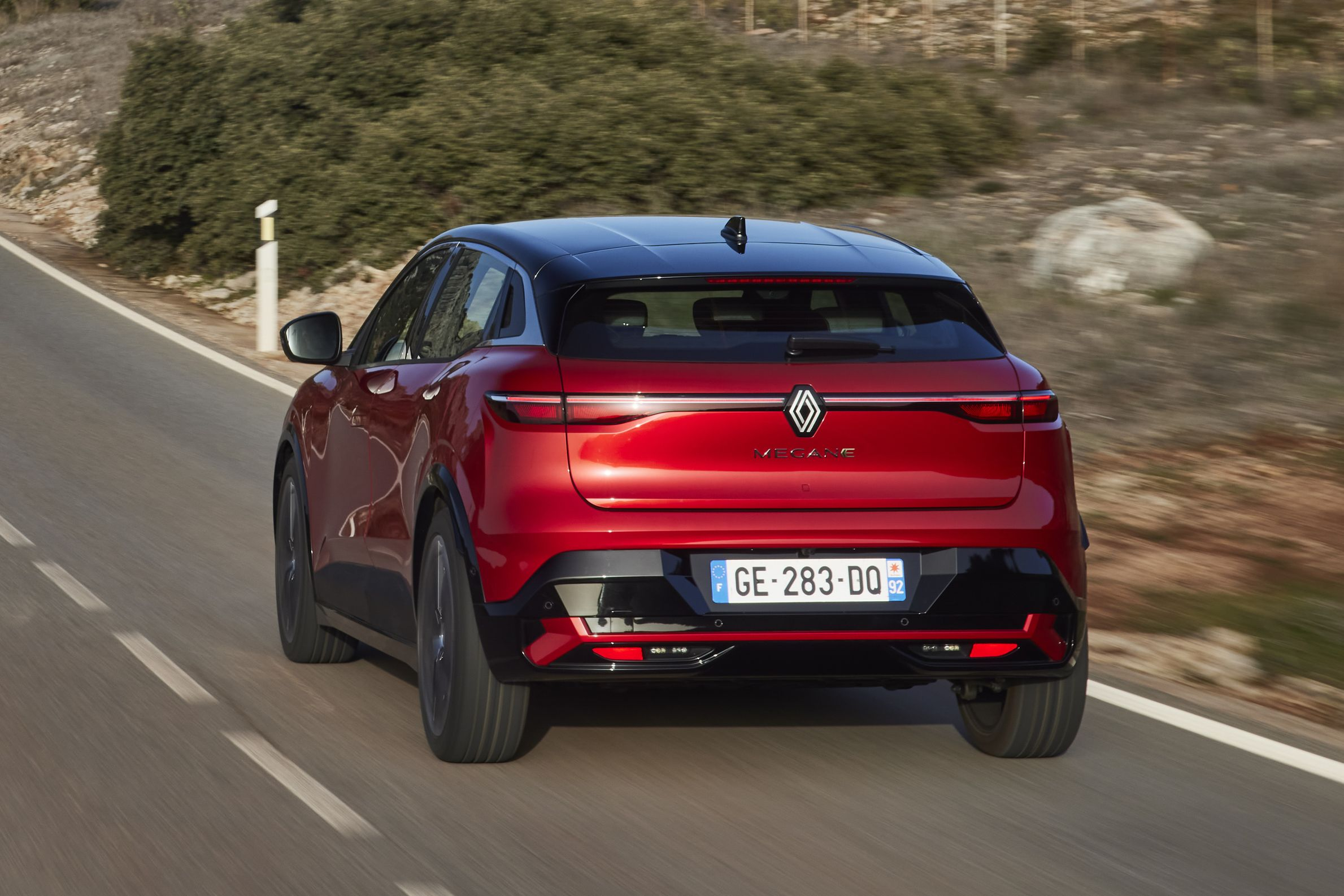 Eerste review Renault Megane E-Tech Electric – Jij wilt geen Volkswagen ID.3 meer!