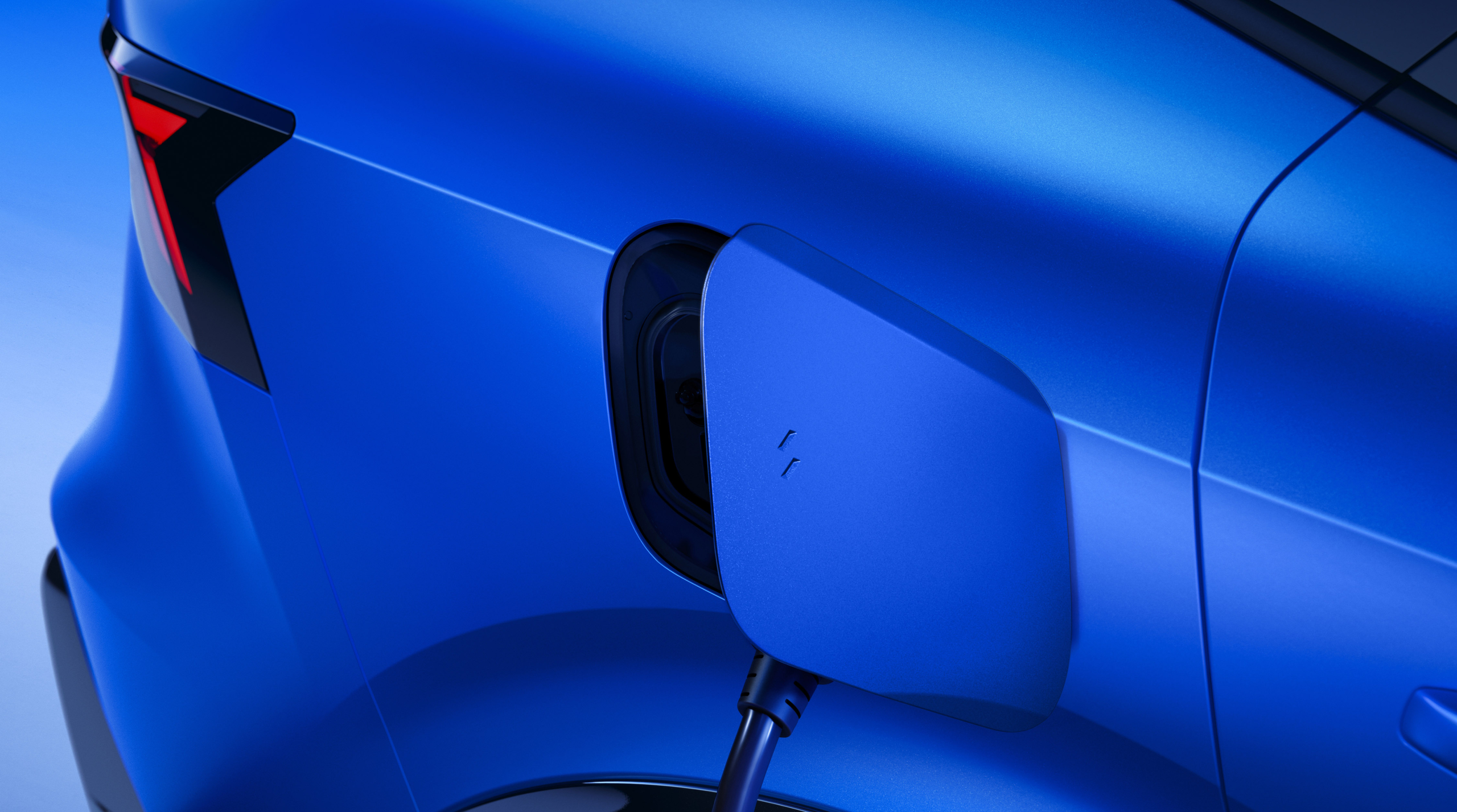 Met Rafale E-Tech 4x4 verklaart Renault de liefde aan een bijna vergeten (maar gaaf) model