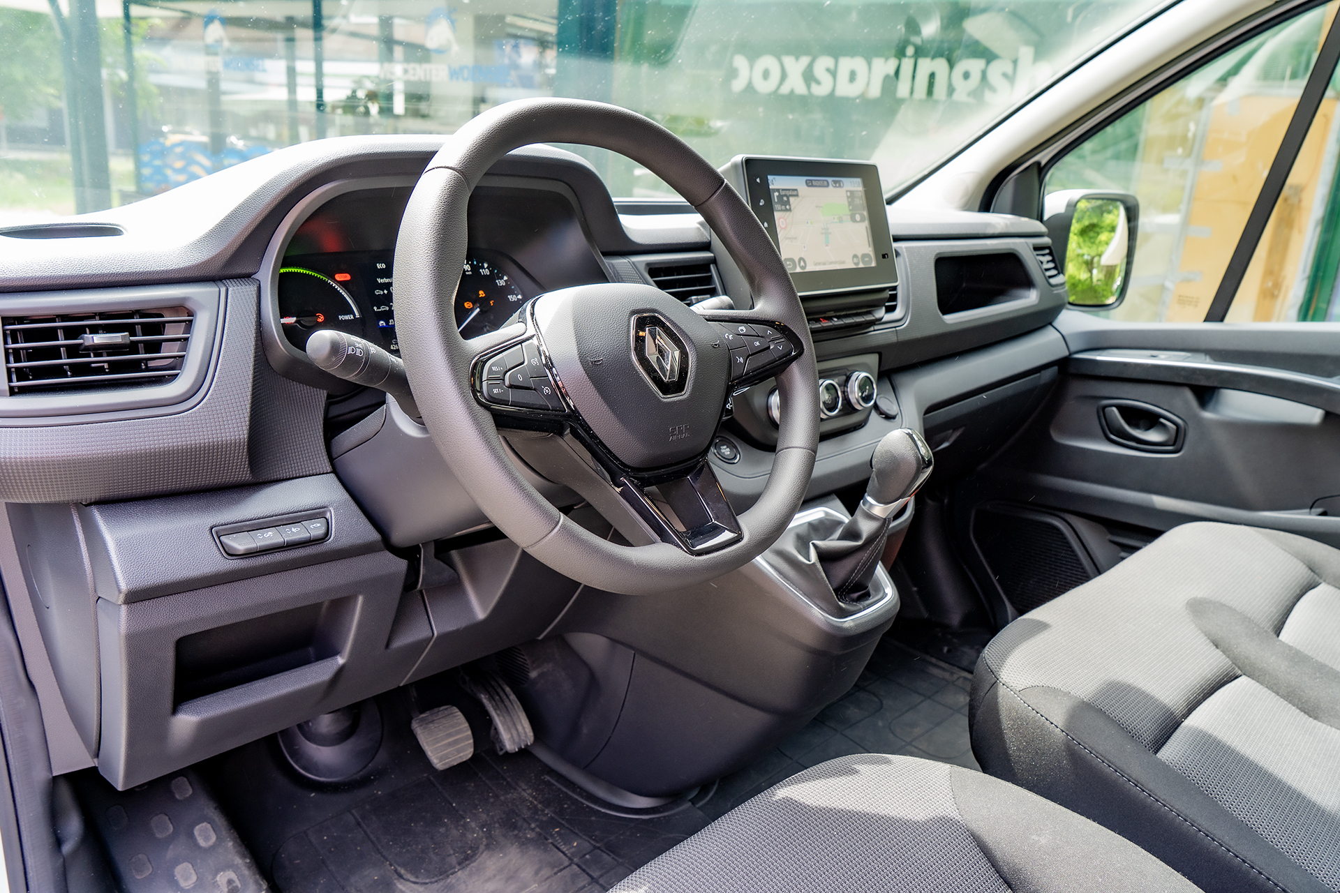 Test Renault Trafic E-Tech (2025): twee keer koffie halen bij opladen