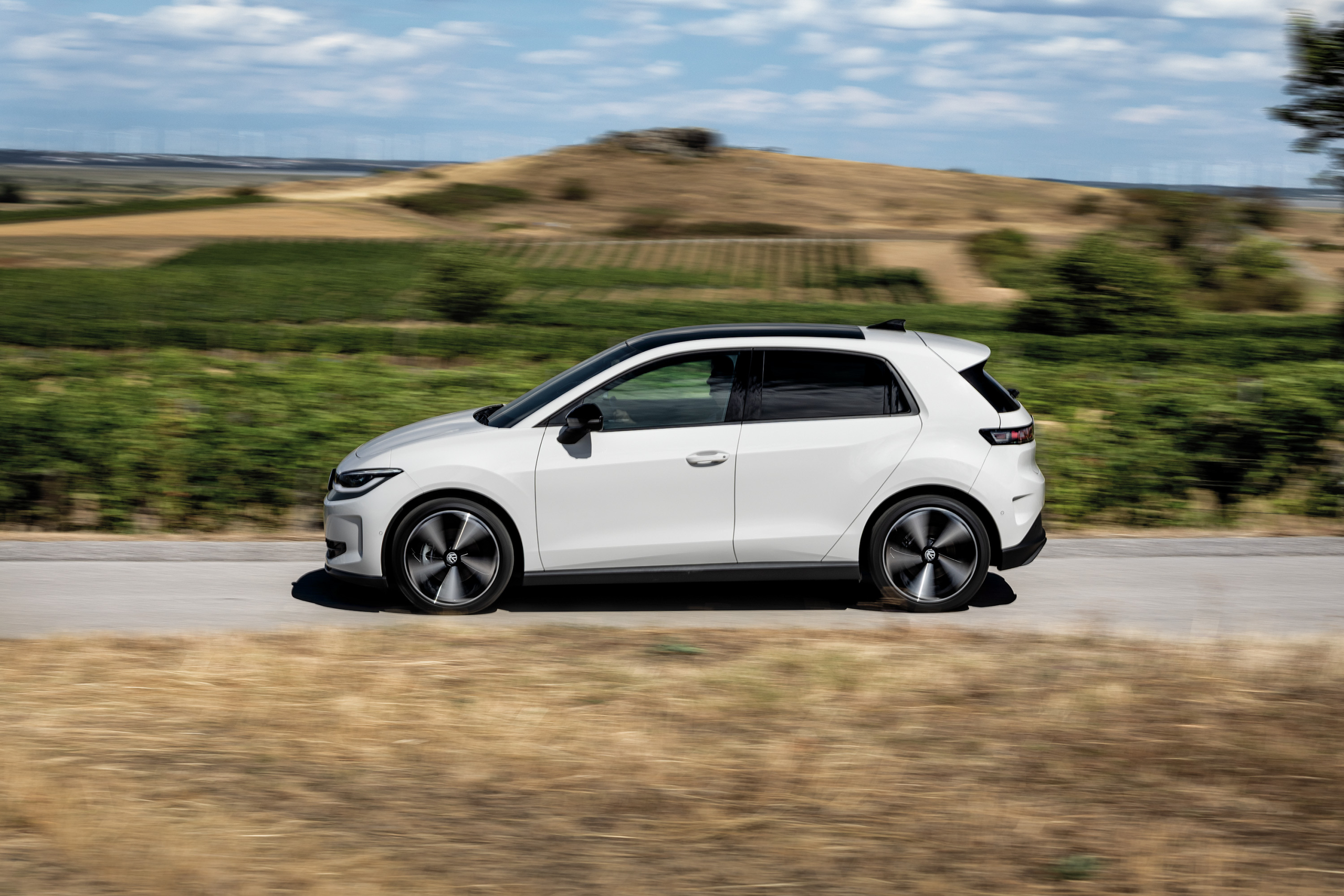 REVIEW - Volkswagen ID. Polo