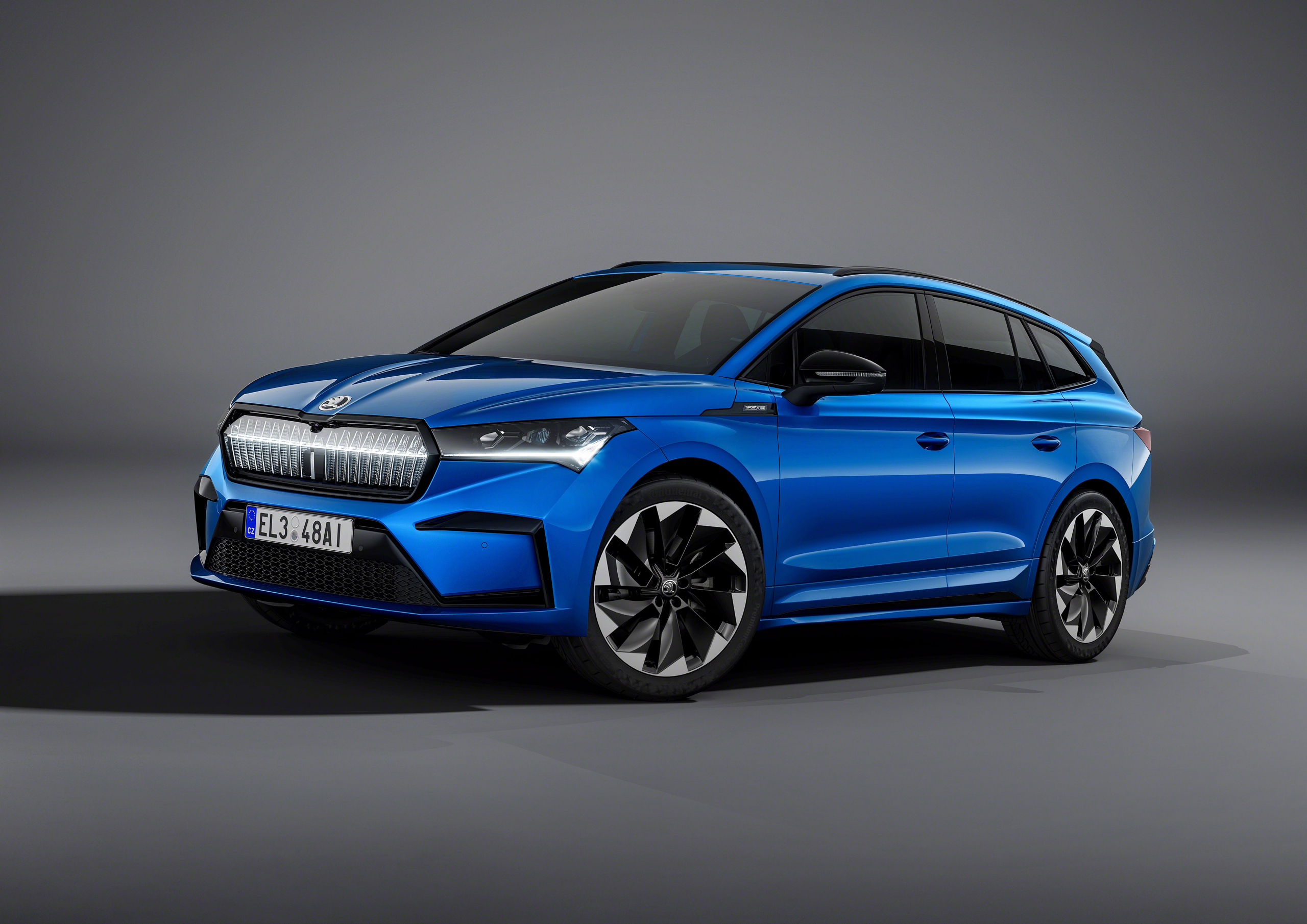 Elektrische Skoda Enyaq iV Sportline leeft op grote voet