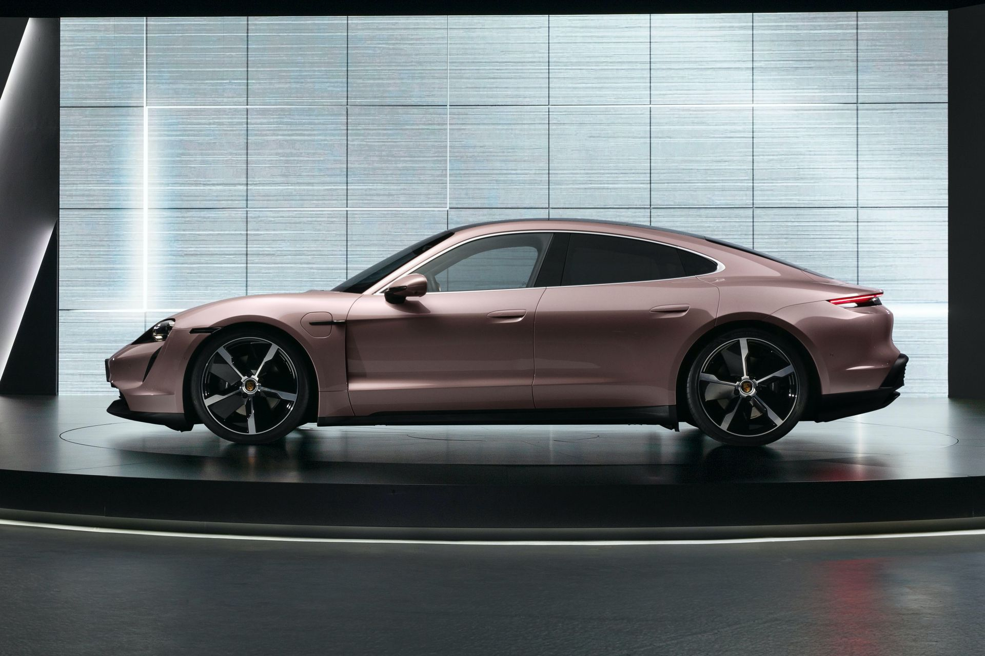 Porsche Taycan-basismodel heeft alleen achterwielaandrijving