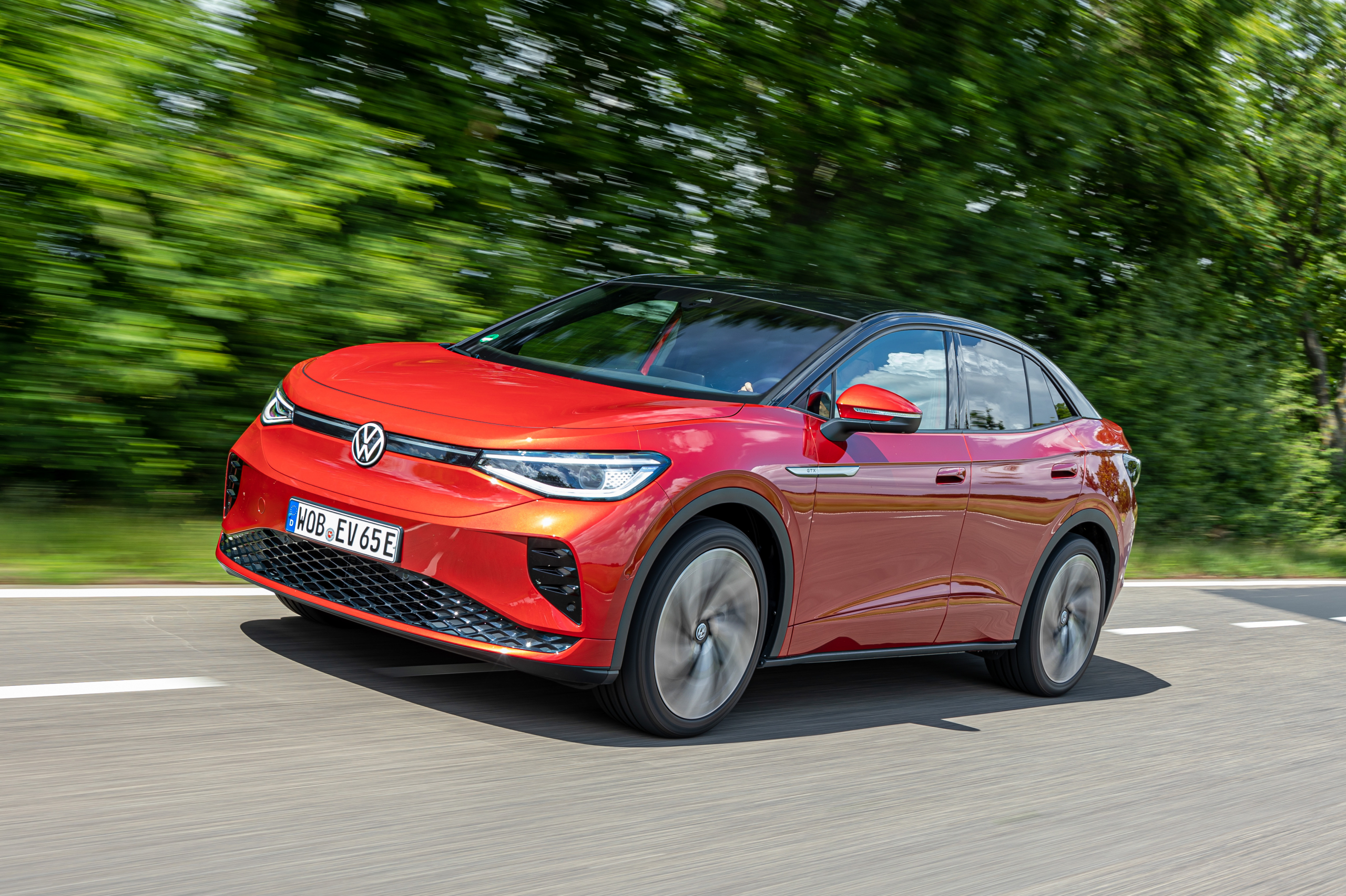 TEST – Waarom je gezin liever rijdt in een Volkswagen ID.5 dan in de Kia EV6