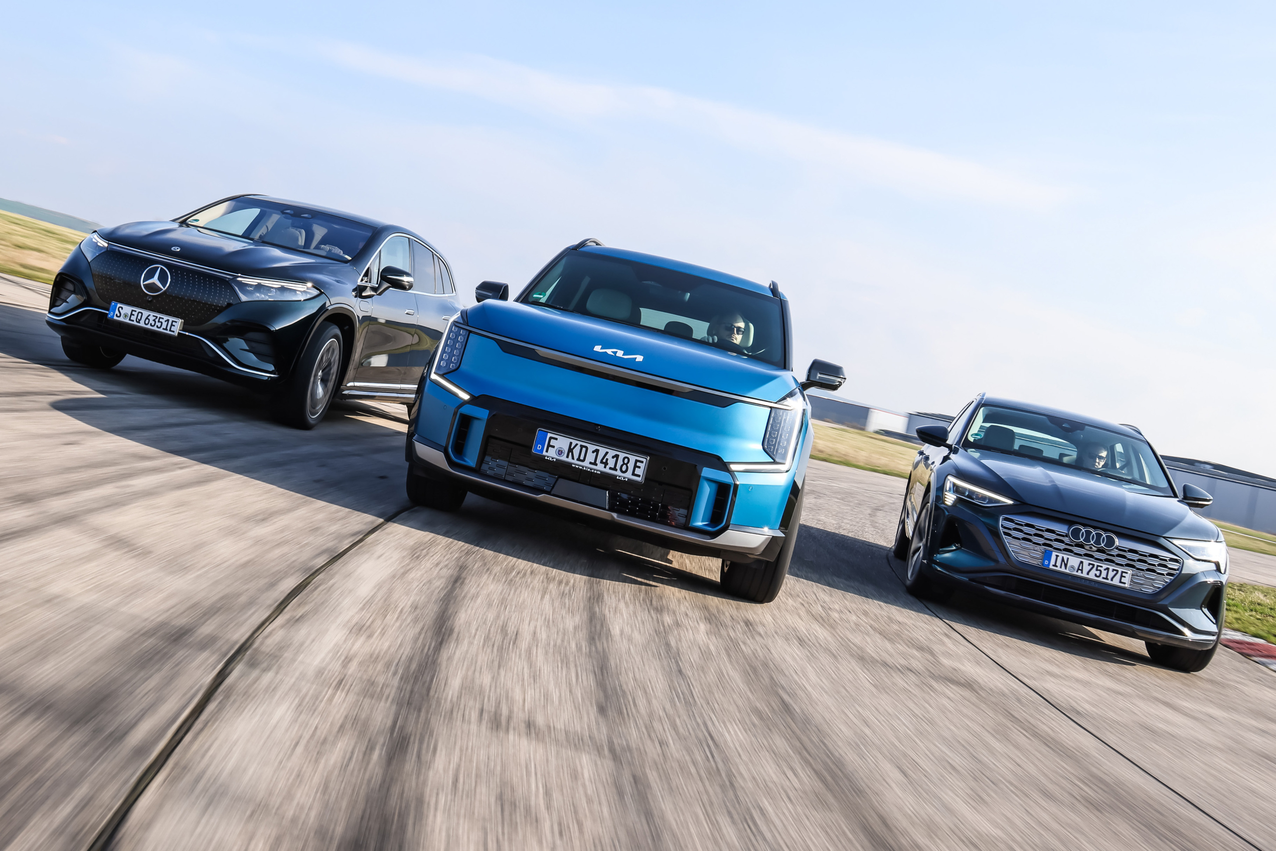 TEST: Laat de Duitse automerken deze 4 lessen van de Kia EV9 leren