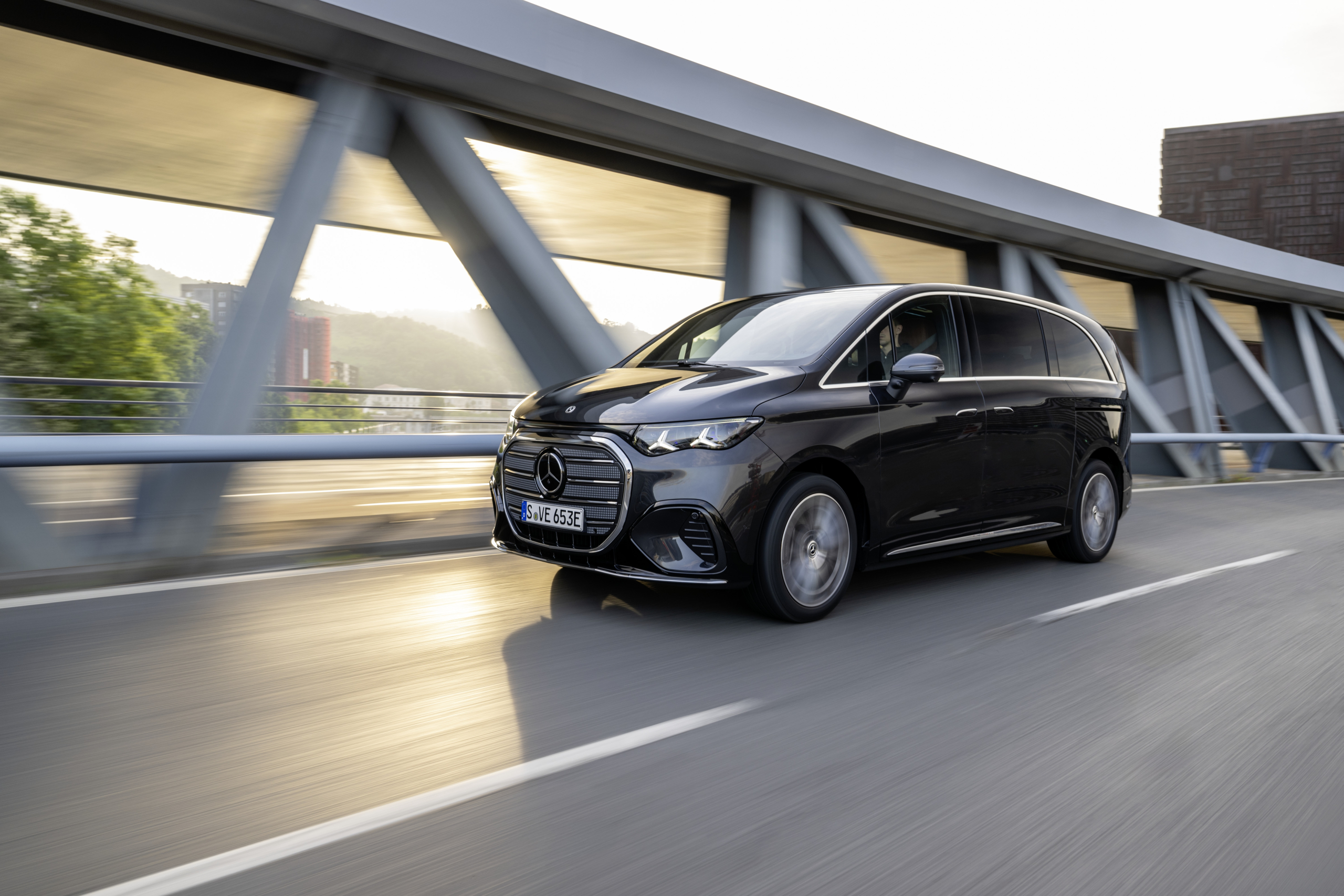 TEST - Mercedes VLE (+ video)