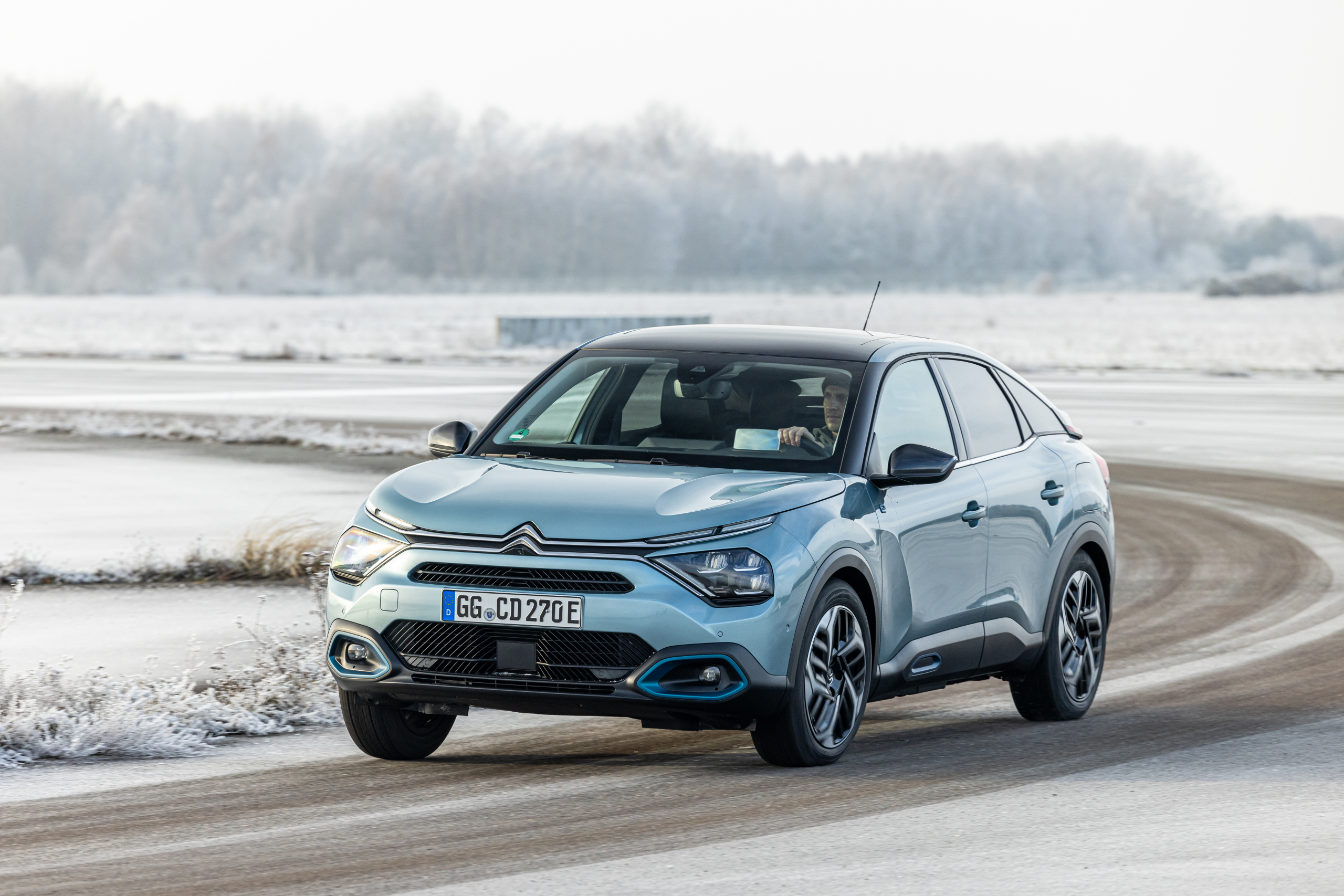 TEST – MG ZS EV tegen Citroën e-C4: actieradius is belangrijker dan comfort