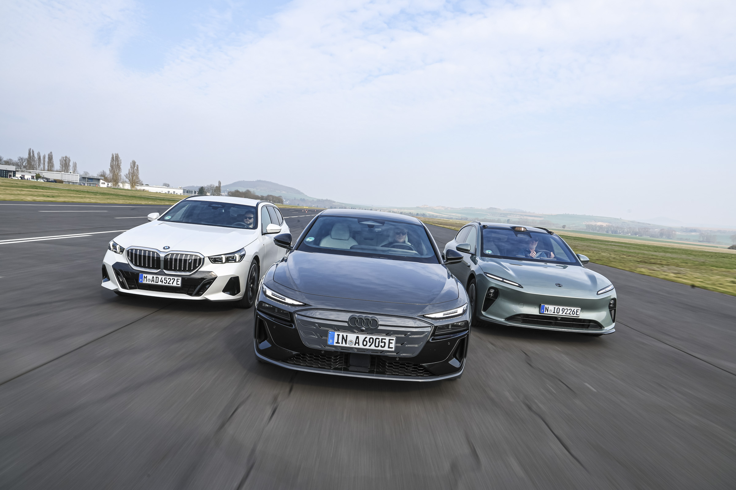 Test: tegen de BMW i5 Touring kan zelfs de Audi A6 E-Tron Avant niet op