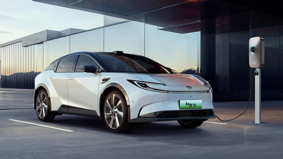 Deze goedkope elektrische Toyota geeft Tesla Model Y het nakijken: helft van de prijs