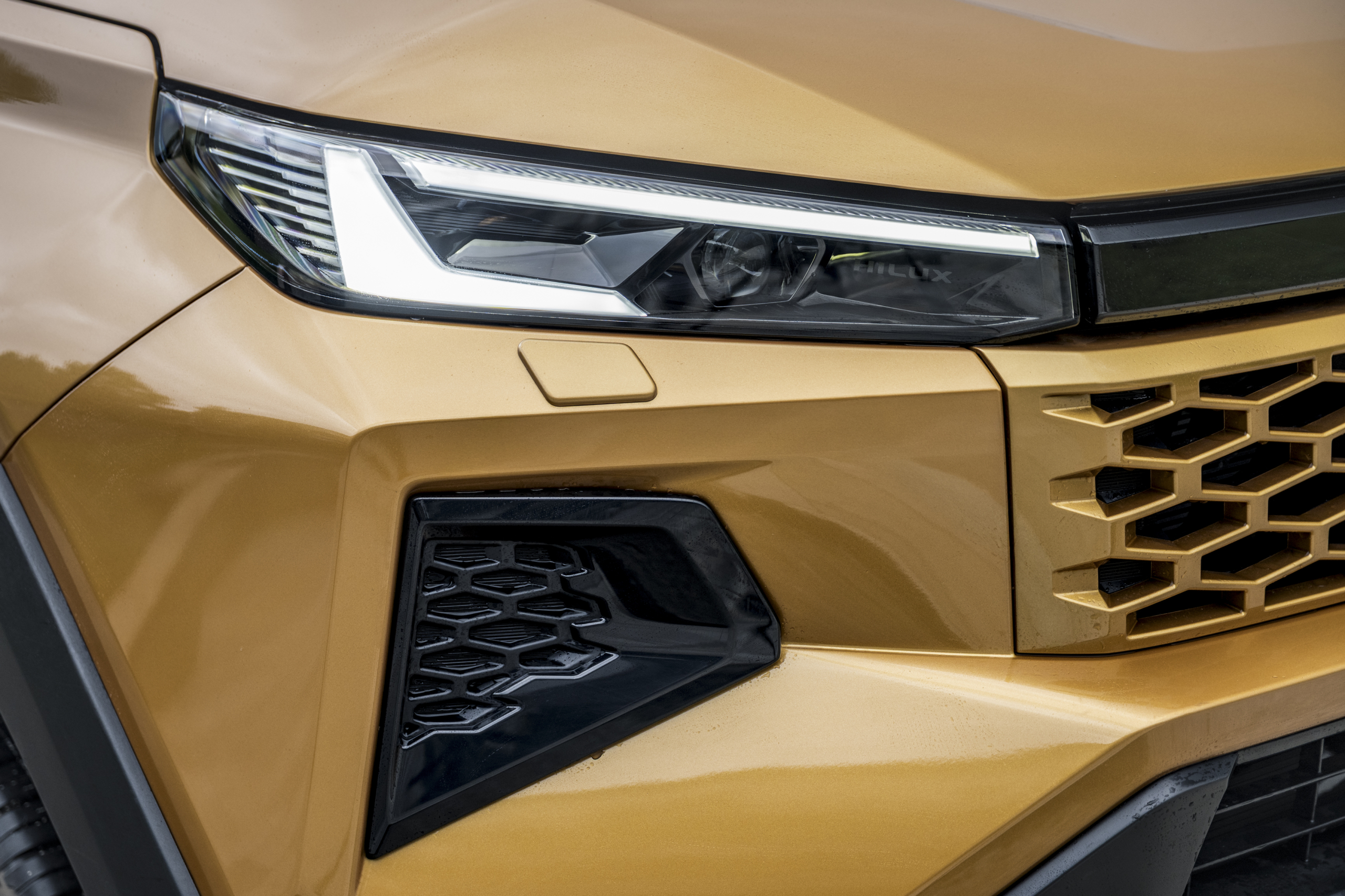 TEST: nieuwe Toyota Hilux is in alles beter geworden, maar één hardnekkig probleem blijft