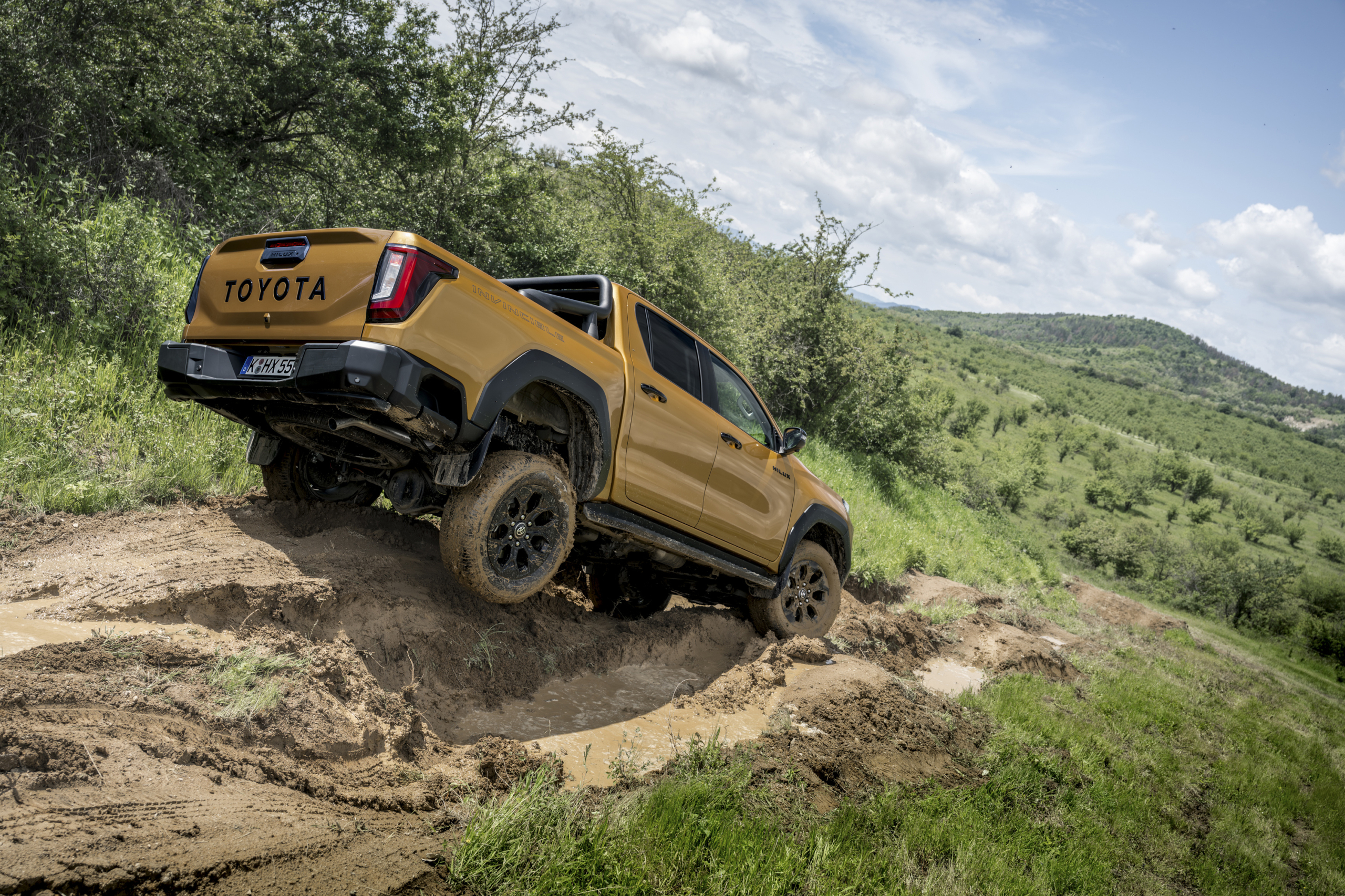 TEST: nieuwe Toyota Hilux is in alles beter geworden, maar één hardnekkig probleem blijft