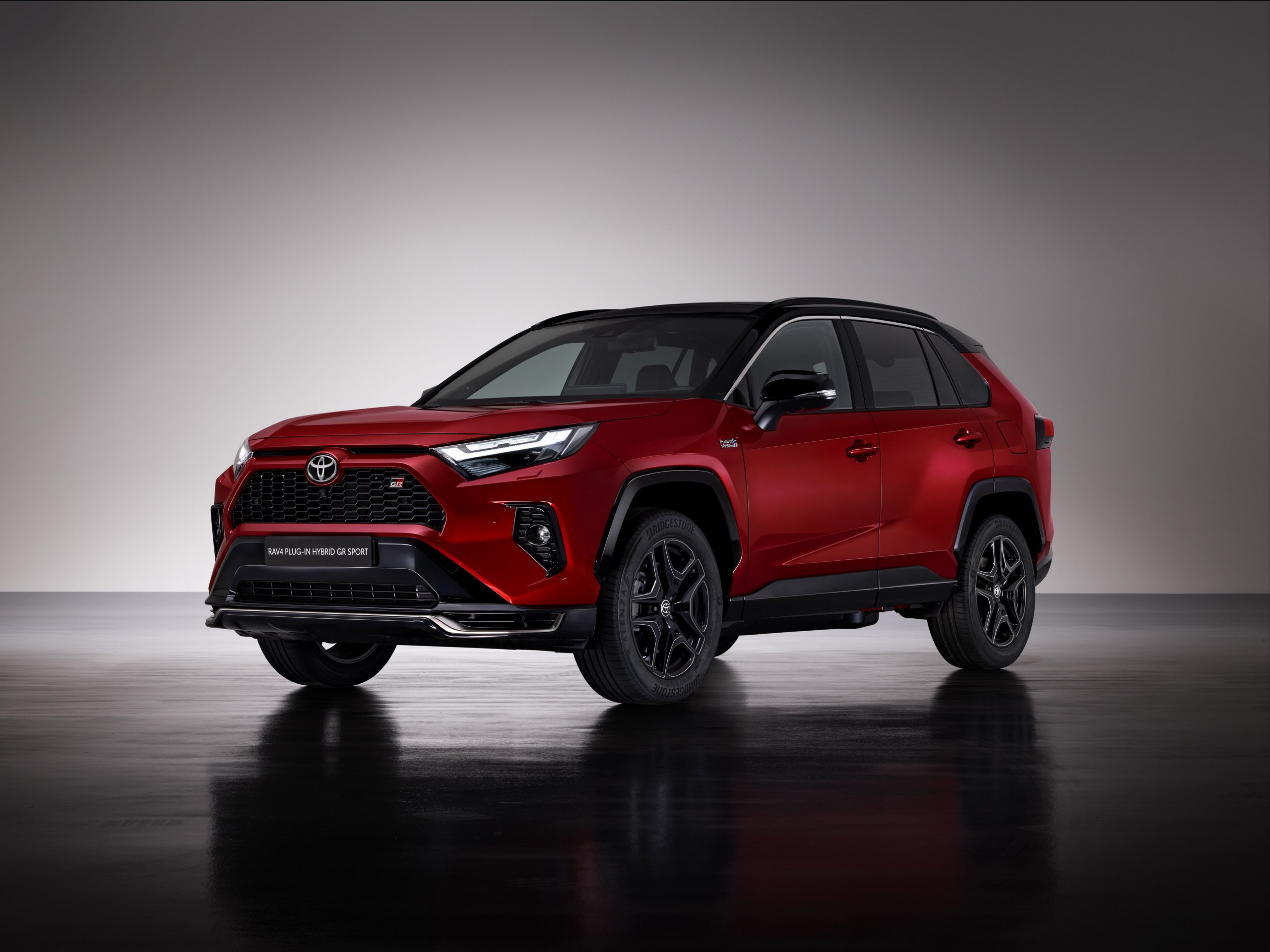 Toyota RAV4 GR Sport (2023): zó willen wij wel een SUV