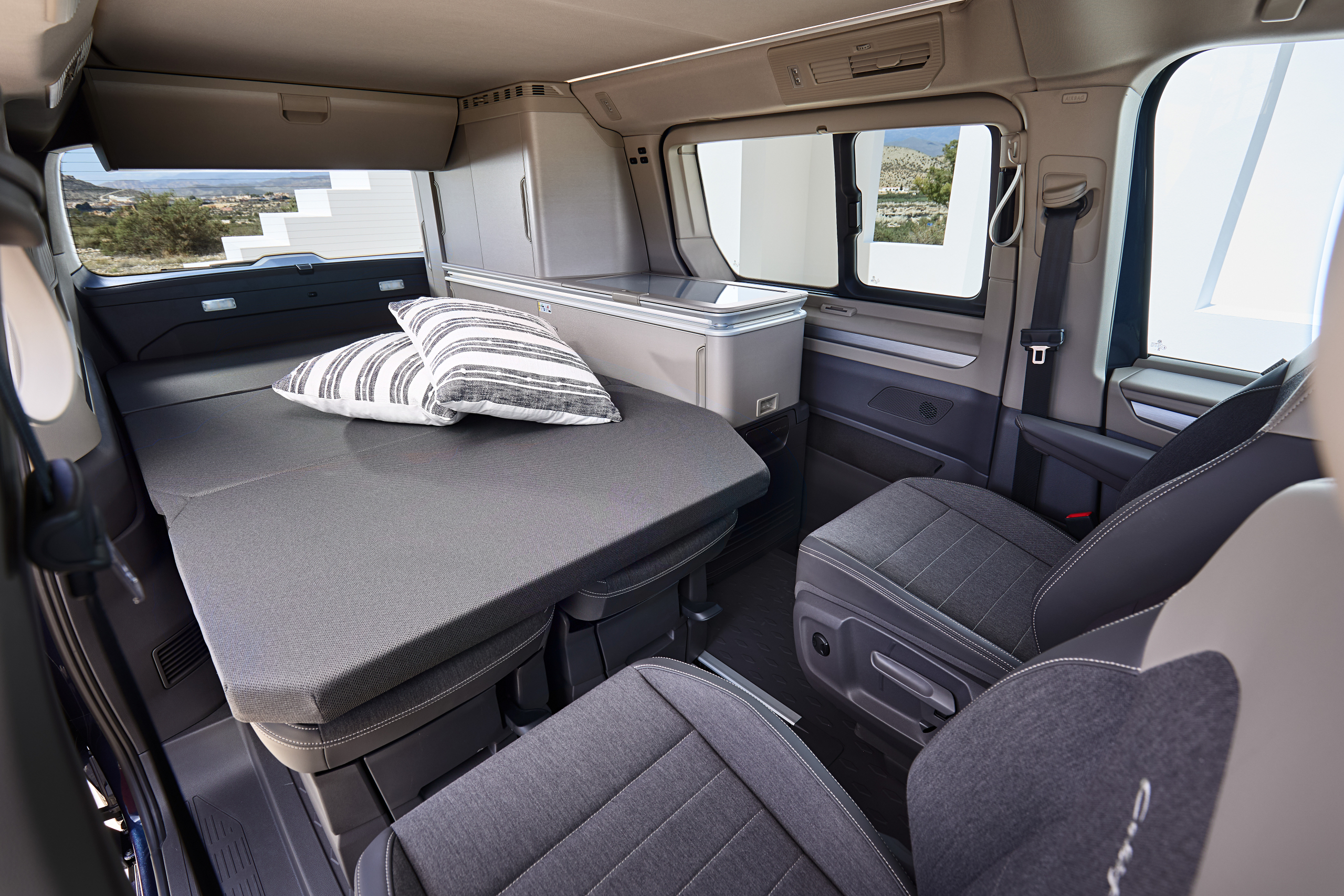 Volkswagen California: benzinemotor met een stekker en 245 pk