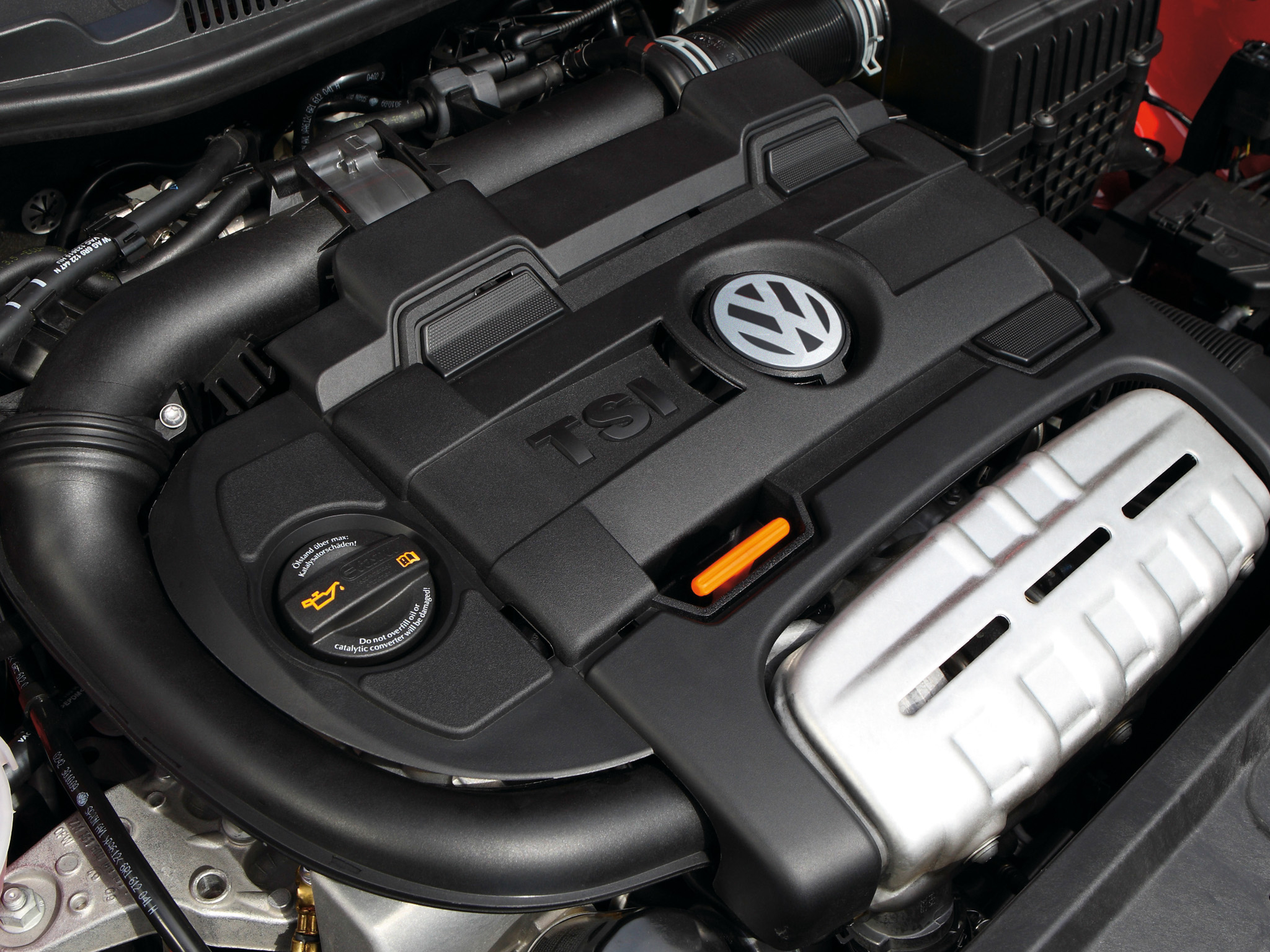 Бензиновые двигатели volkswagen. 1.4 TSI Twincharger. Фольксваген поло 1/4 ТСИ. Volkswagen Polo 1.4 TSI двигатель. CTHA 1.4 TSI.