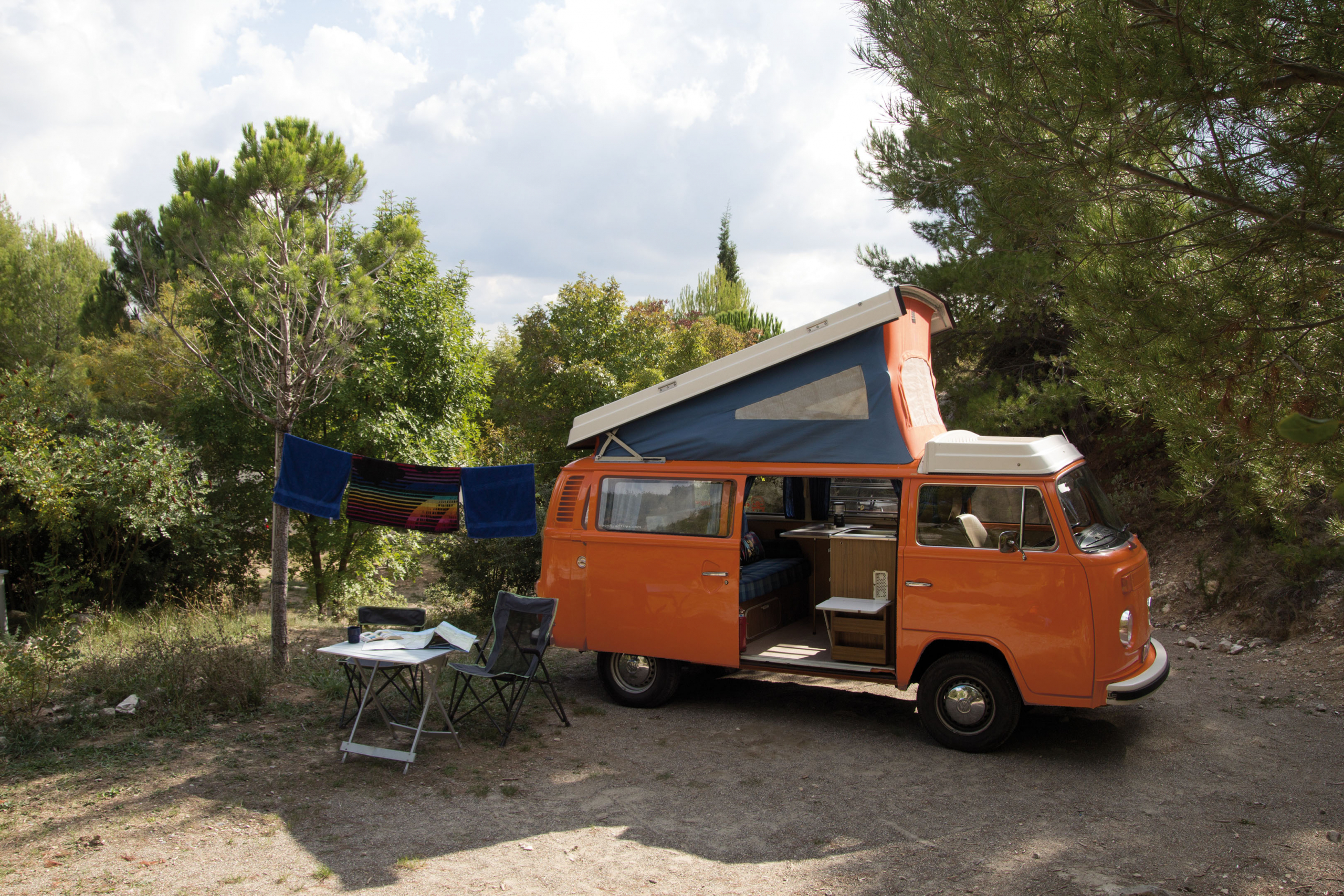 Een camper huren? Ook jij kunt naar Frankrijk met een klassieke Volkswagen T2 Westfalia