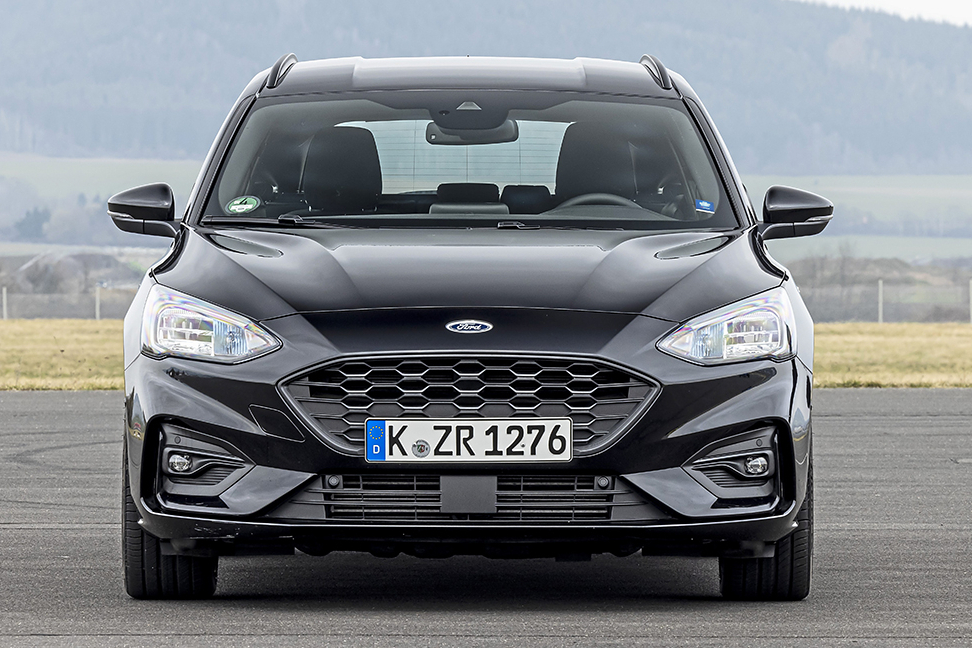 Test Ford Focus, Kia Ceed en Volkswagen Golf: welke stationwagon is de beste gezinsauto?