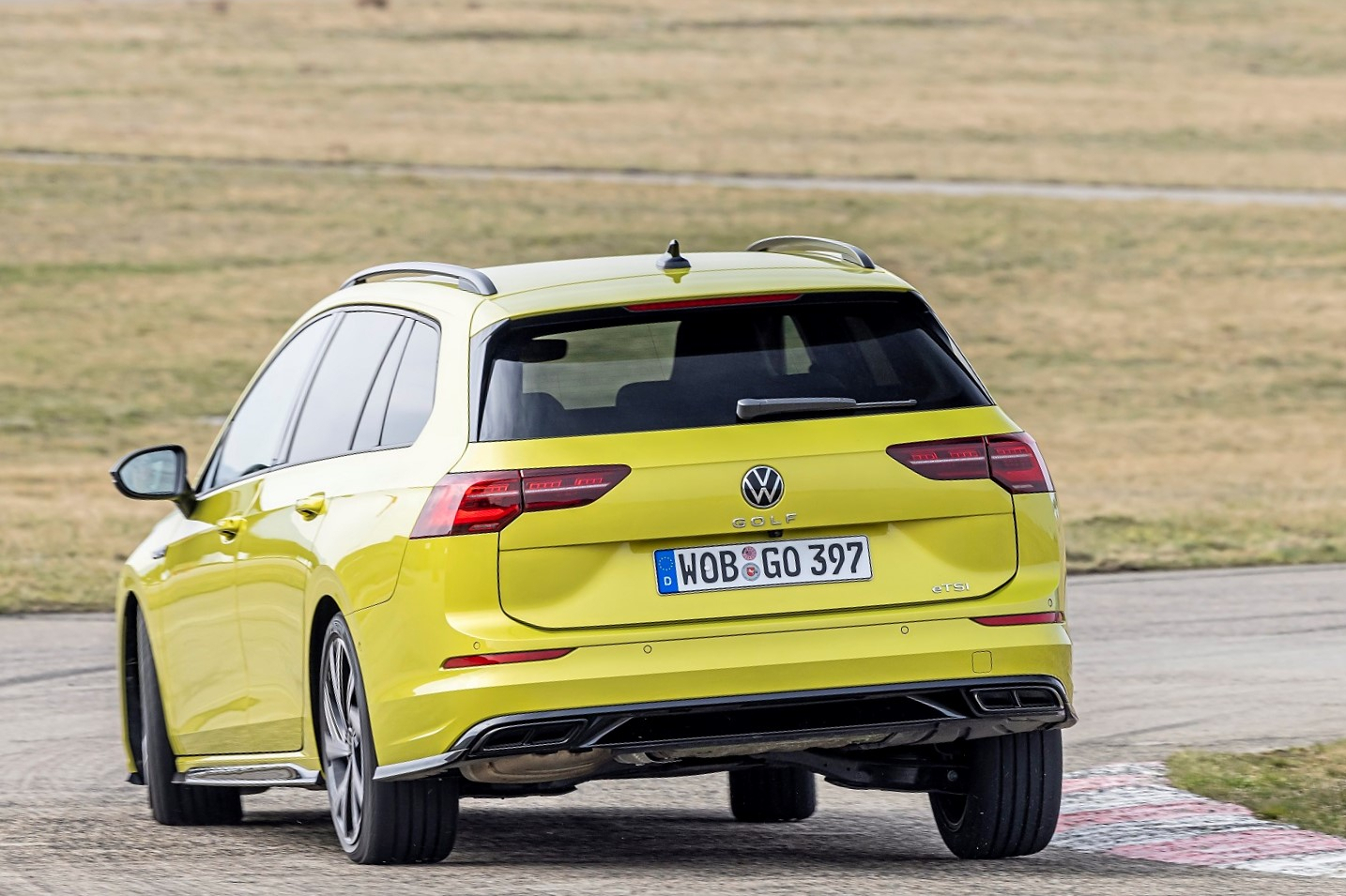 Test Ford Focus - Kia Ceed - Volkswagen Golf: maar welke stationwagon rijdt nou het fijnst van allemaal?