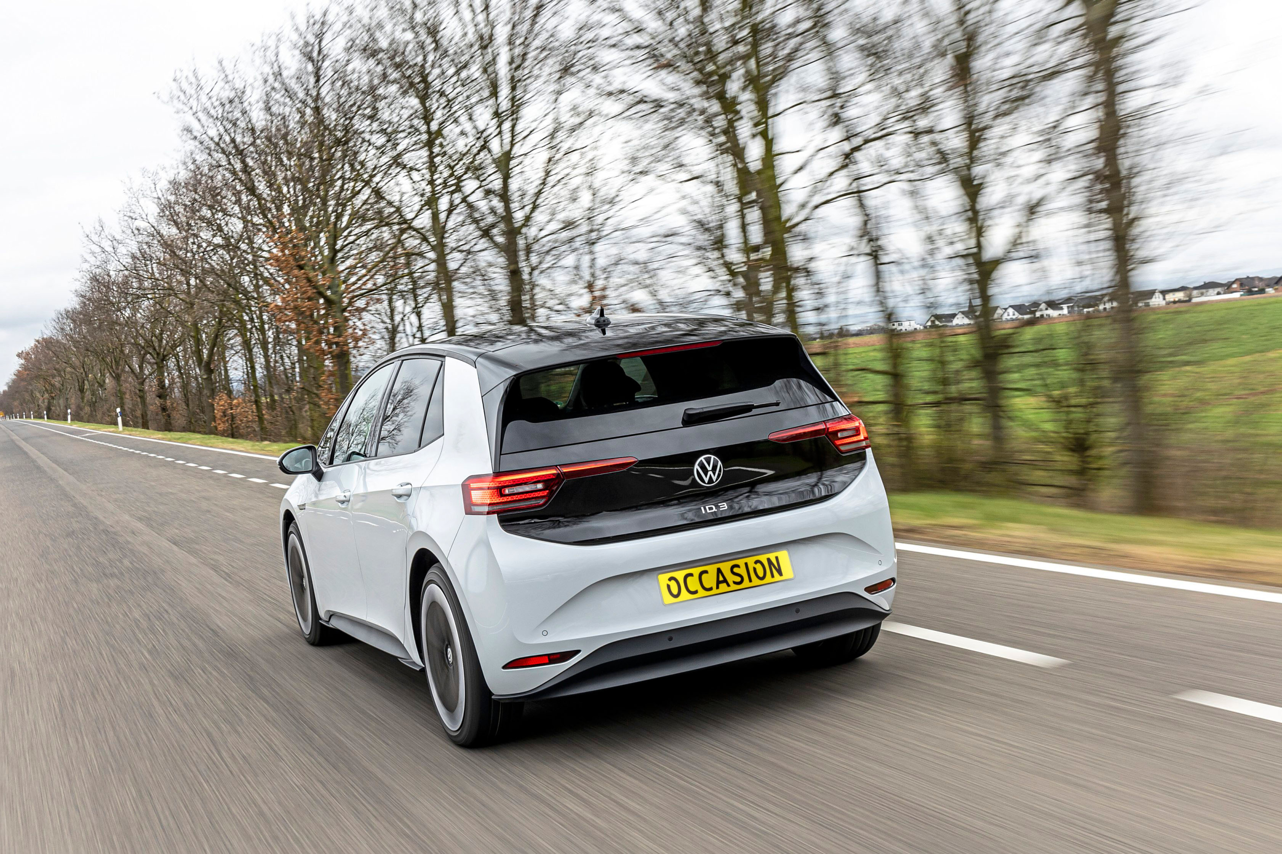 TEST tweedehands Volkswagen ID.3 vs. Hyundai Ioniq 5: verstandige tussendoortjes of beter laten staan?