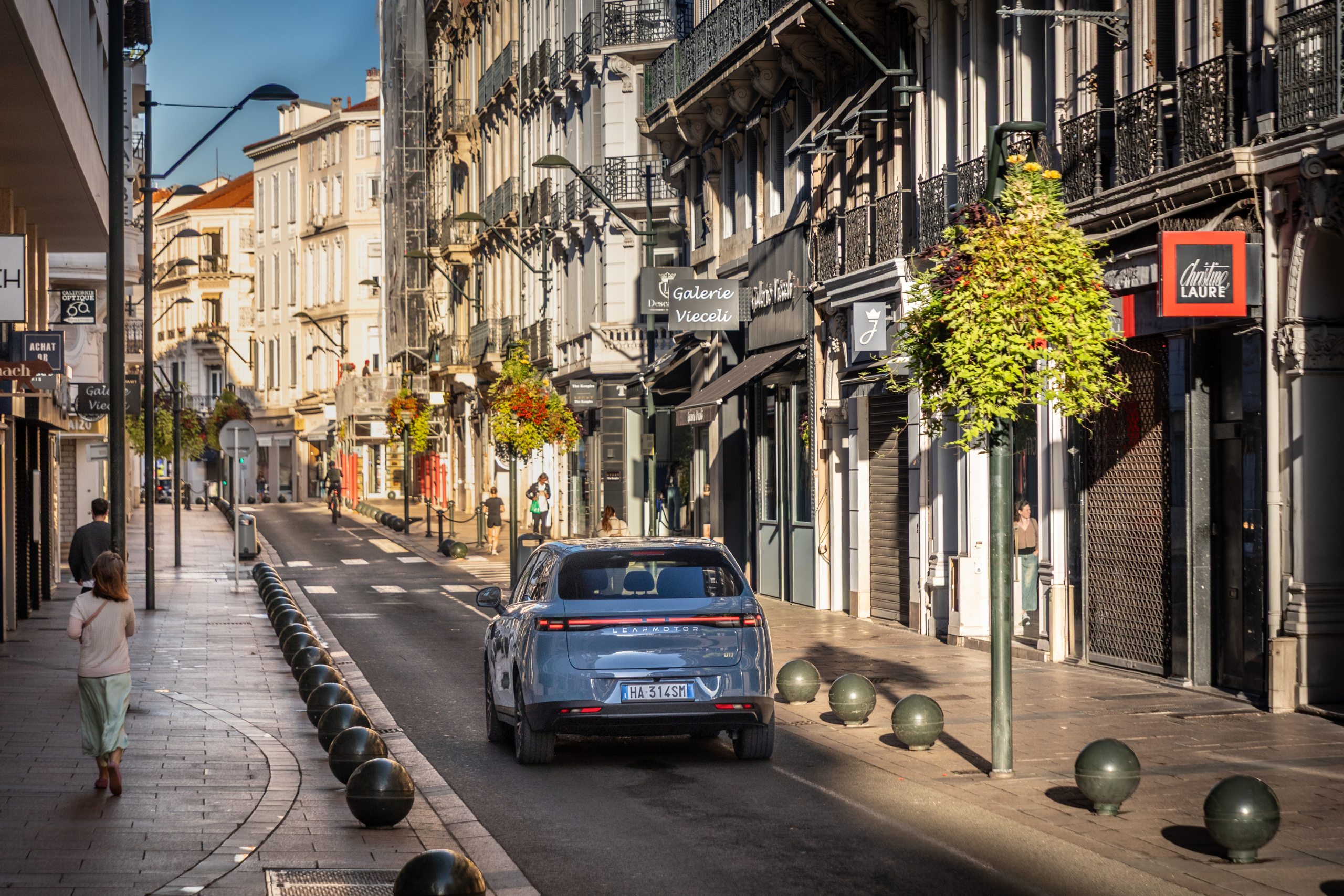 TEST: Deze nieuweling daagt de Kia EV3 en de Skoda Elroq uit, maar is véél goedkoper