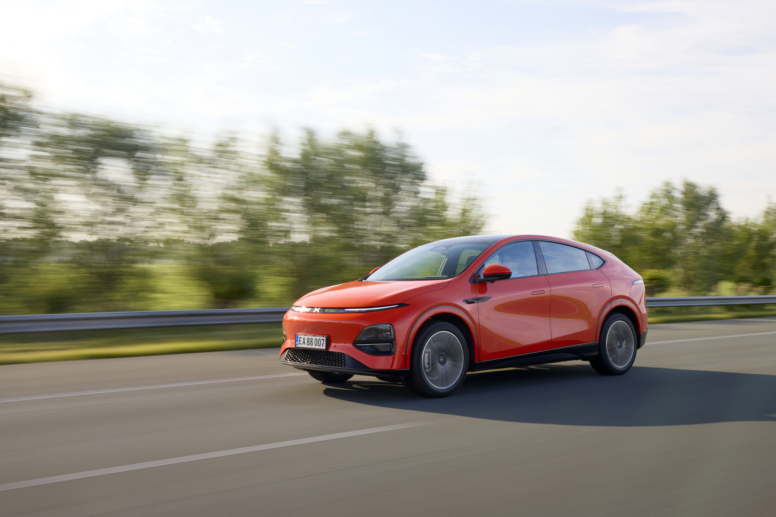 Xpeng G6 test - (raak) schieten op de Tesla Model Y