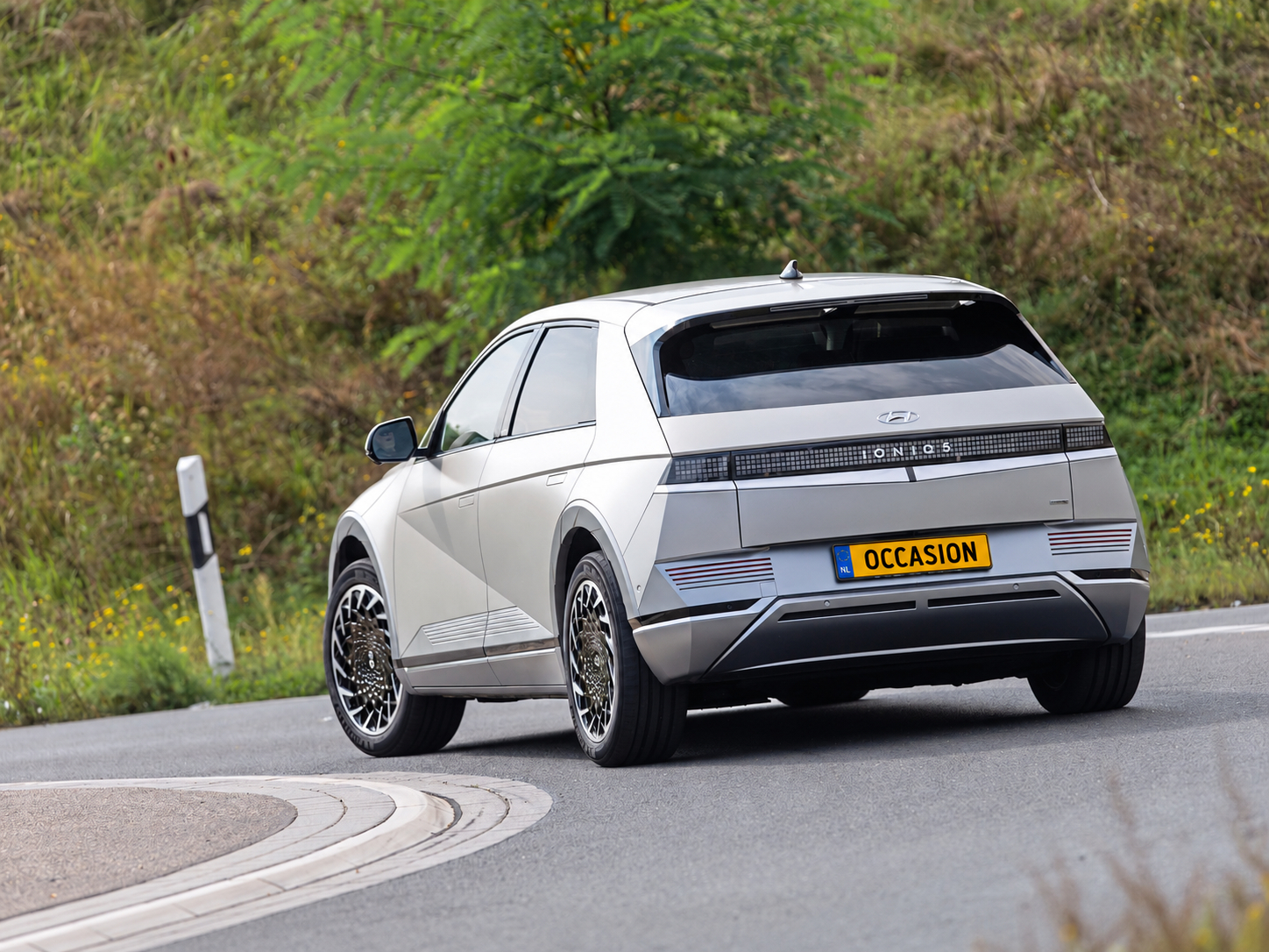 TEST tweedehands Volkswagen ID.3 vs. Hyundai Ioniq 5: verstandige tussendoortjes of beter laten staan?