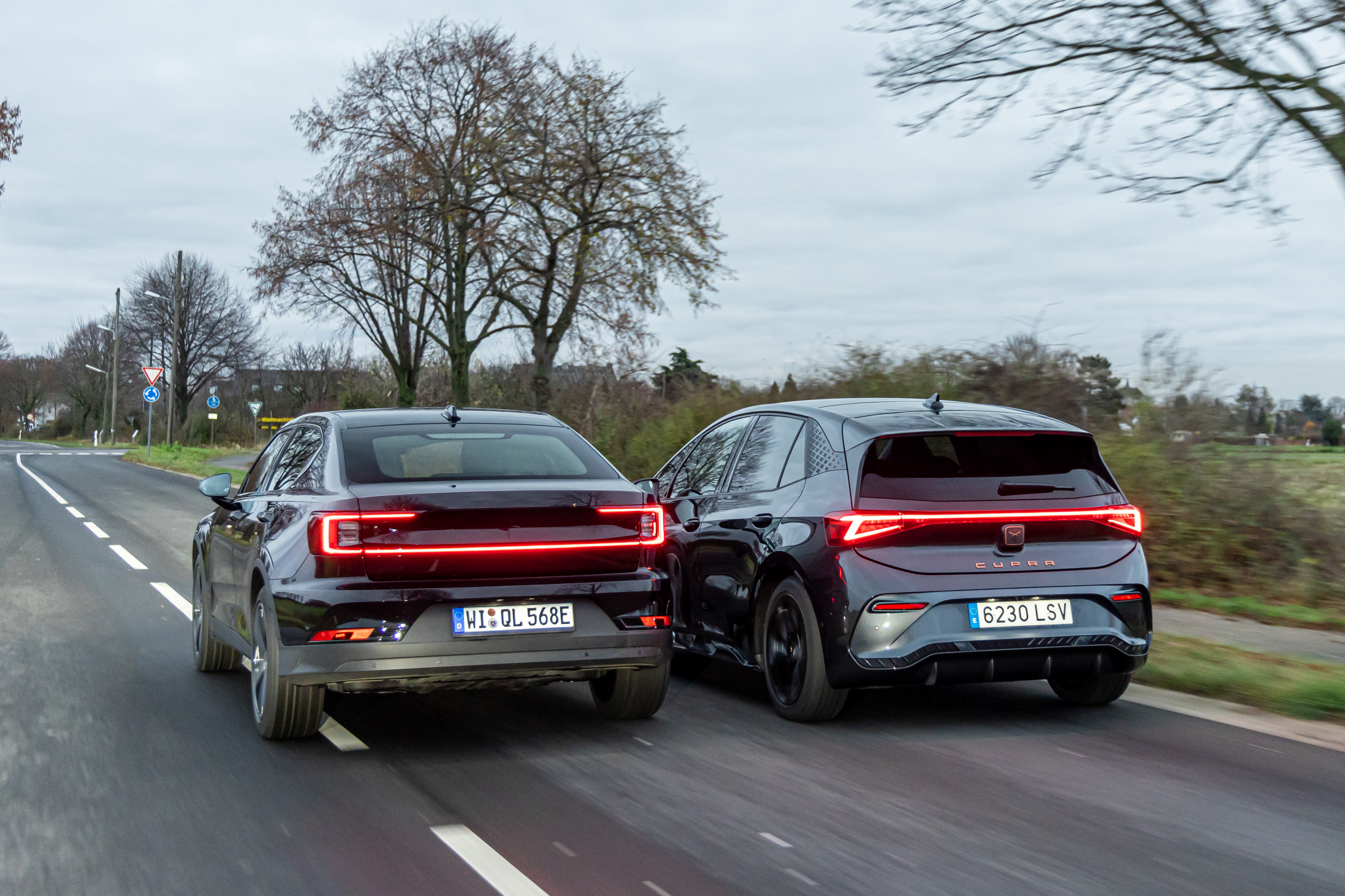 TEST: Polestar 2 komt verder op zijn accu dan de Cupra Born, toch houd je het in de Cupra langer uit